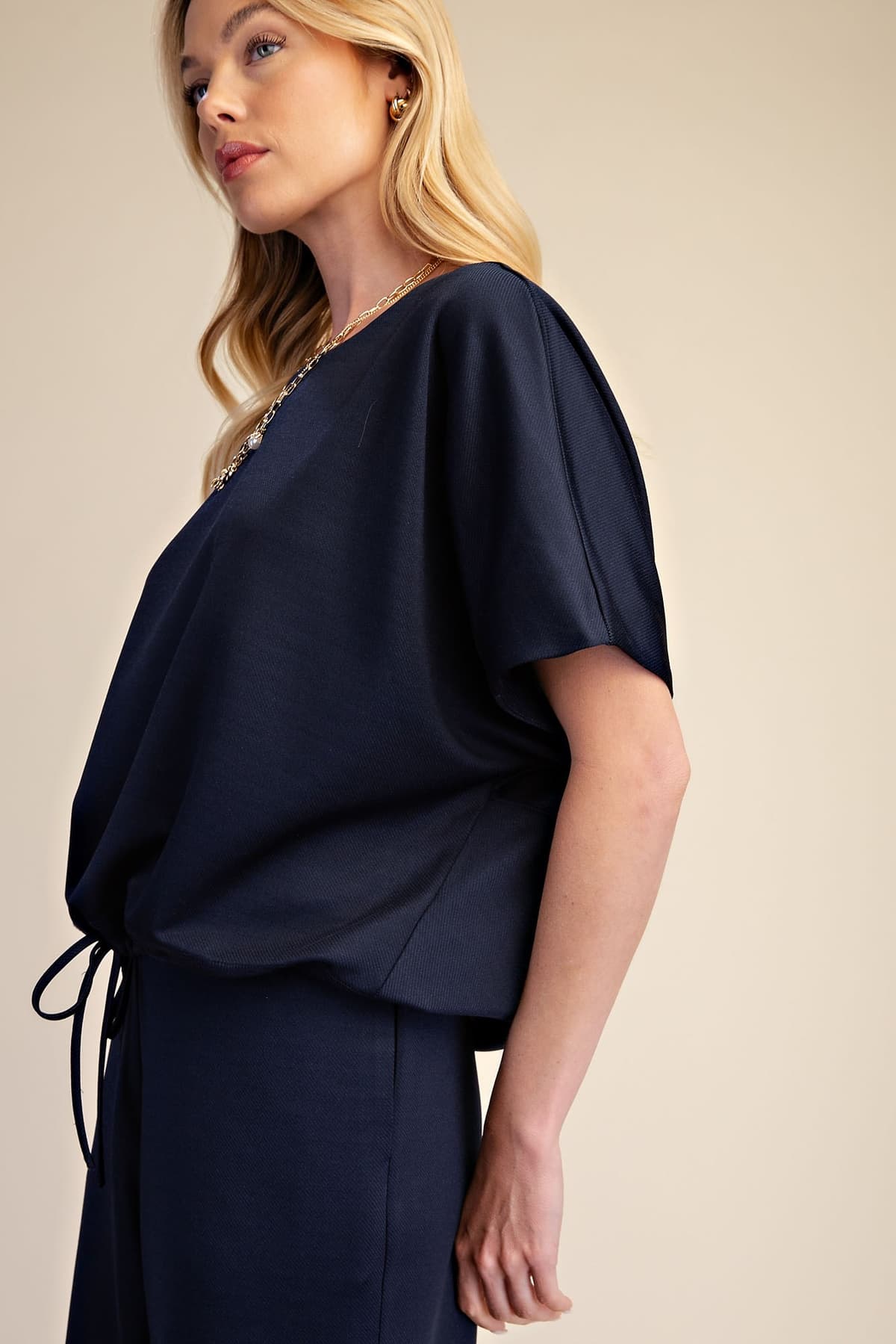 T8325 - NAVY