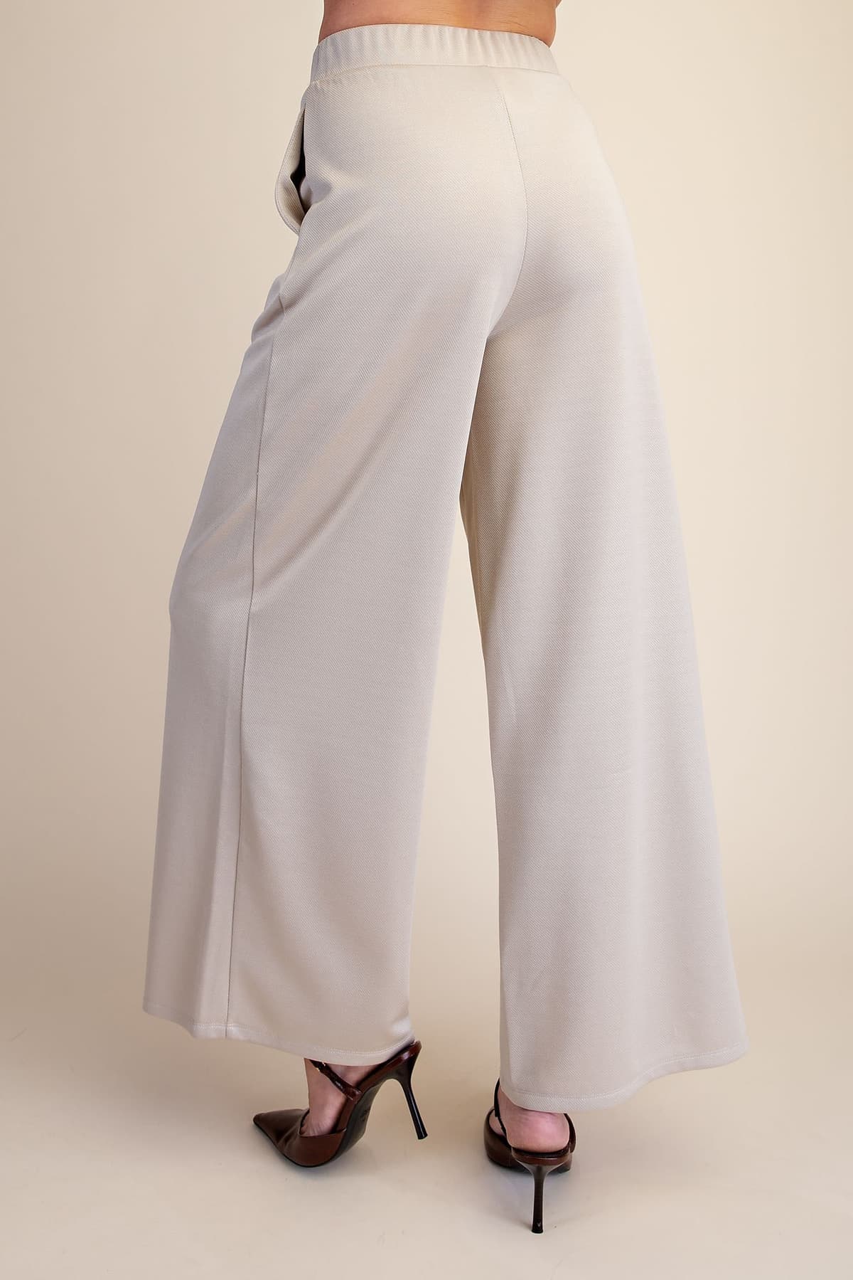 P8326 - BEIGE