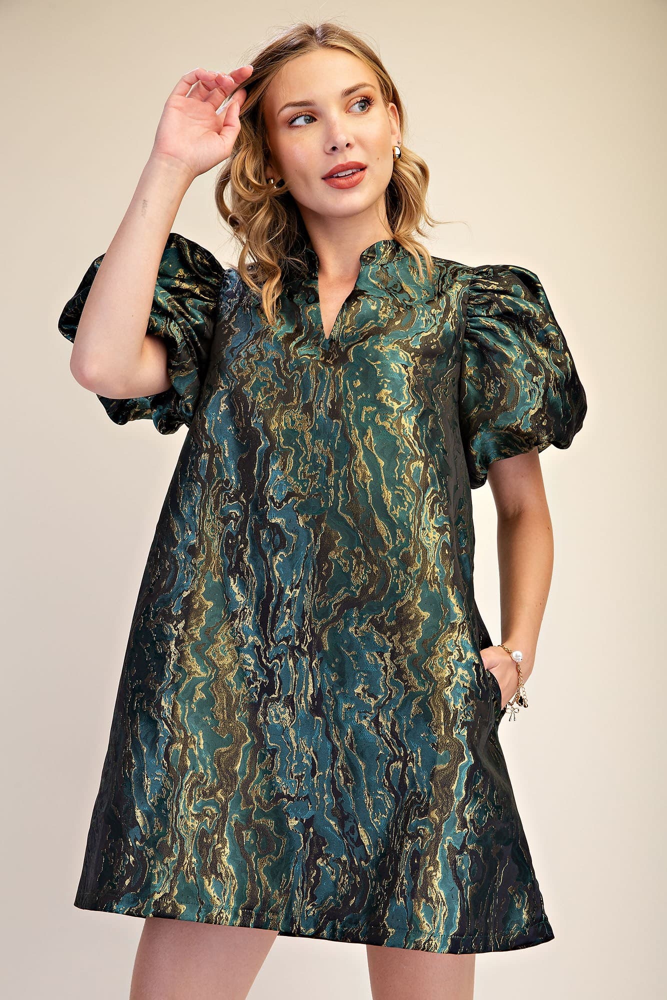 D8346 - GREEN