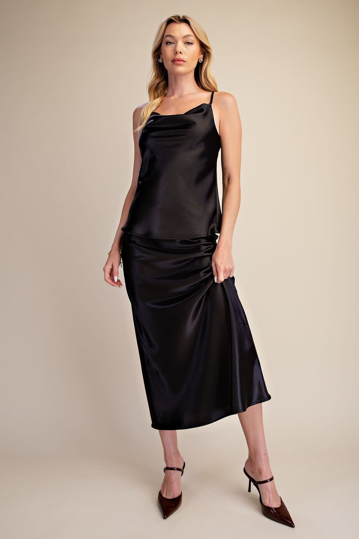 T9352 - BLACK