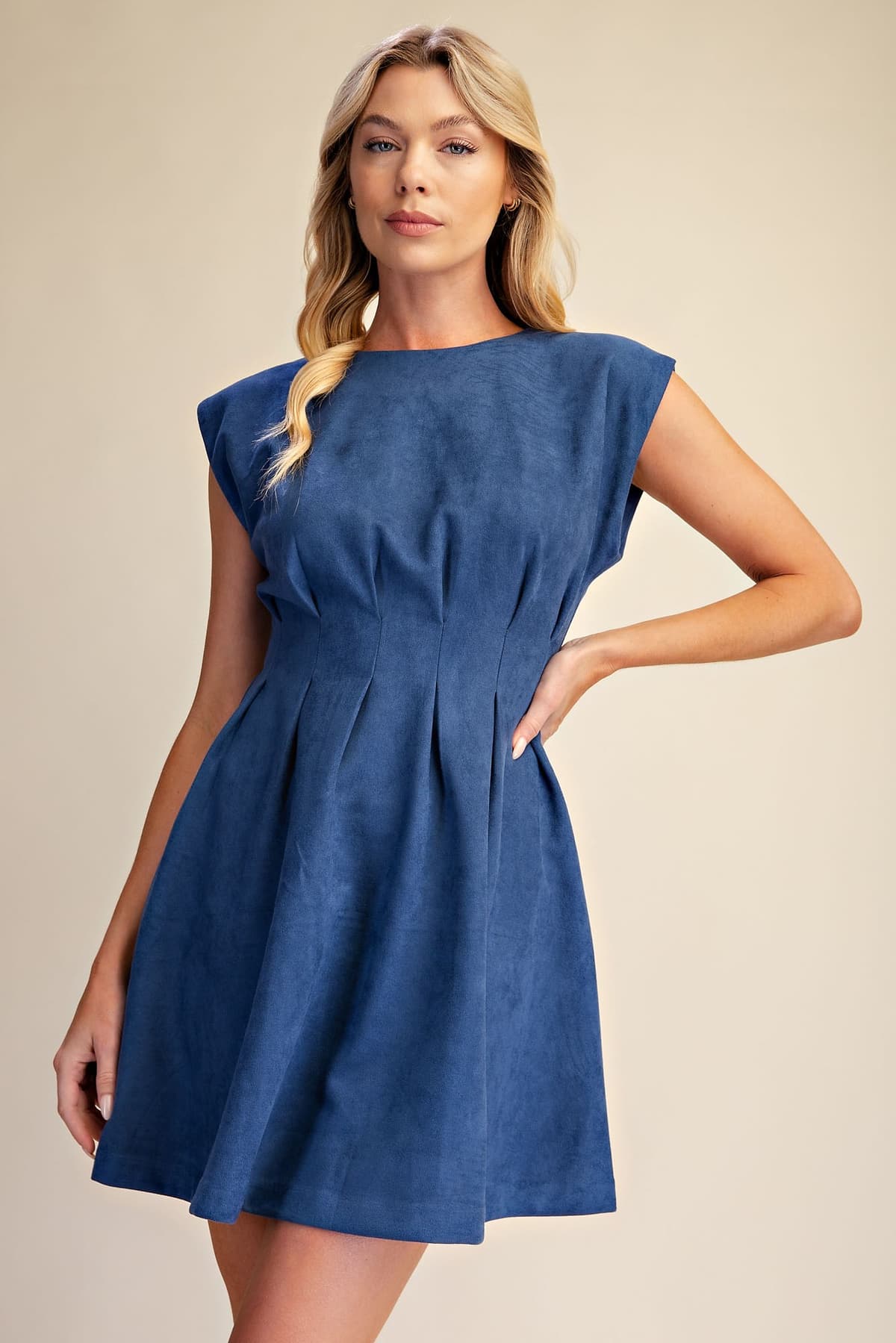 D8380 - BLUE