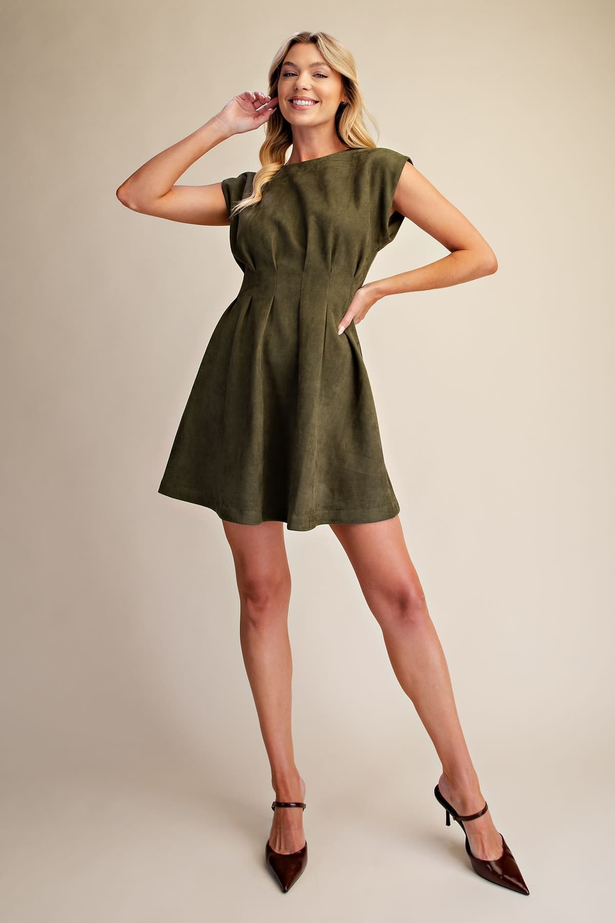 D8380 - OLIVE