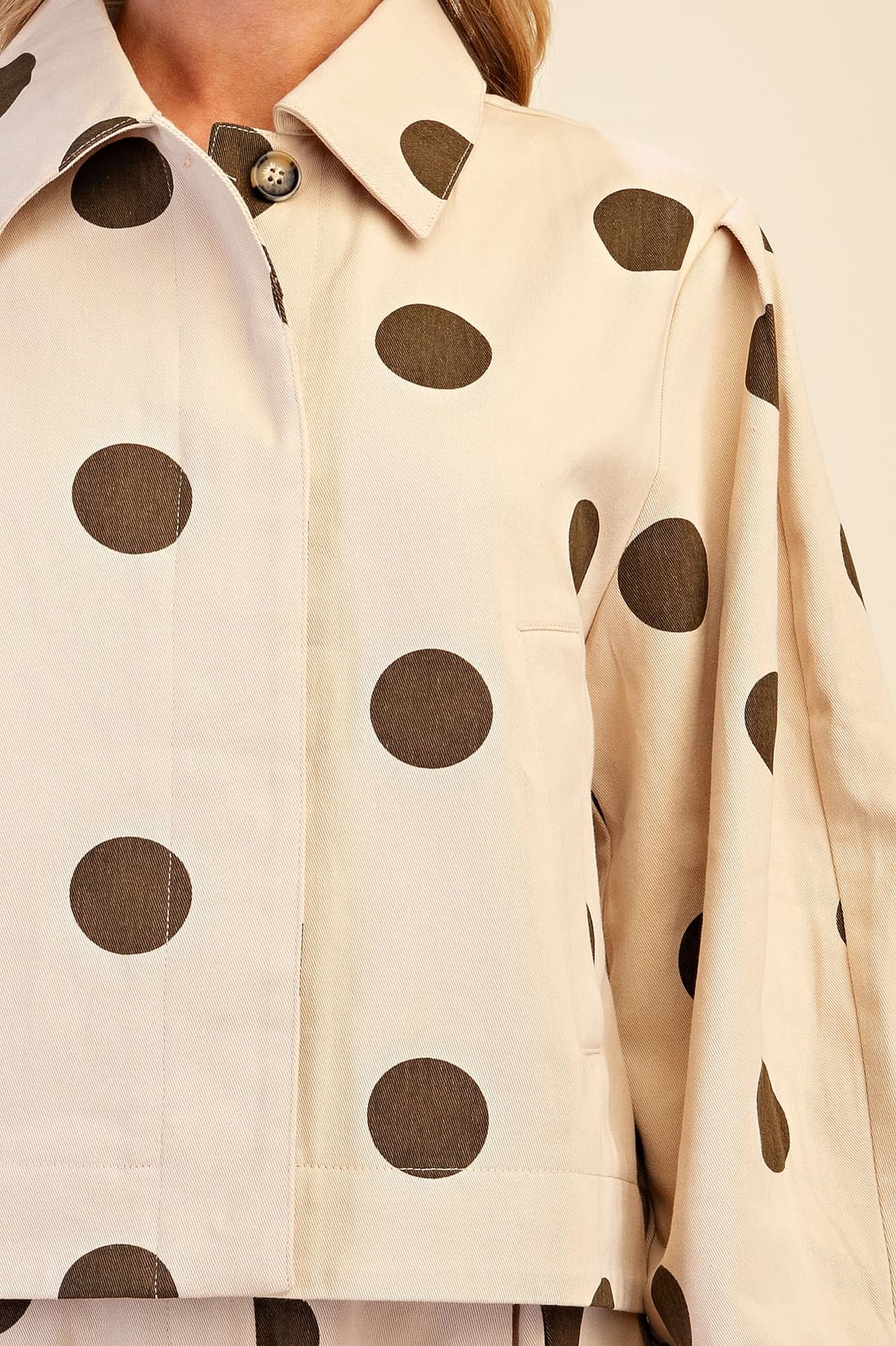 J8332 - BEIGE