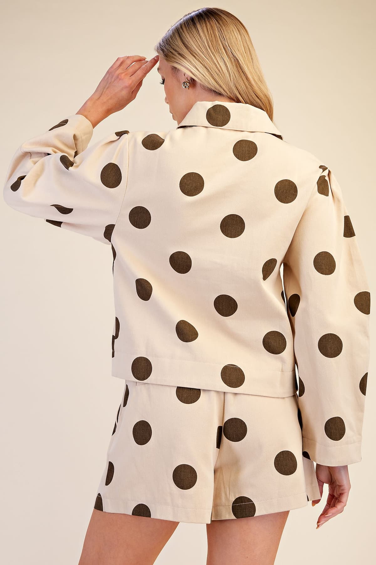 J8332 - BEIGE