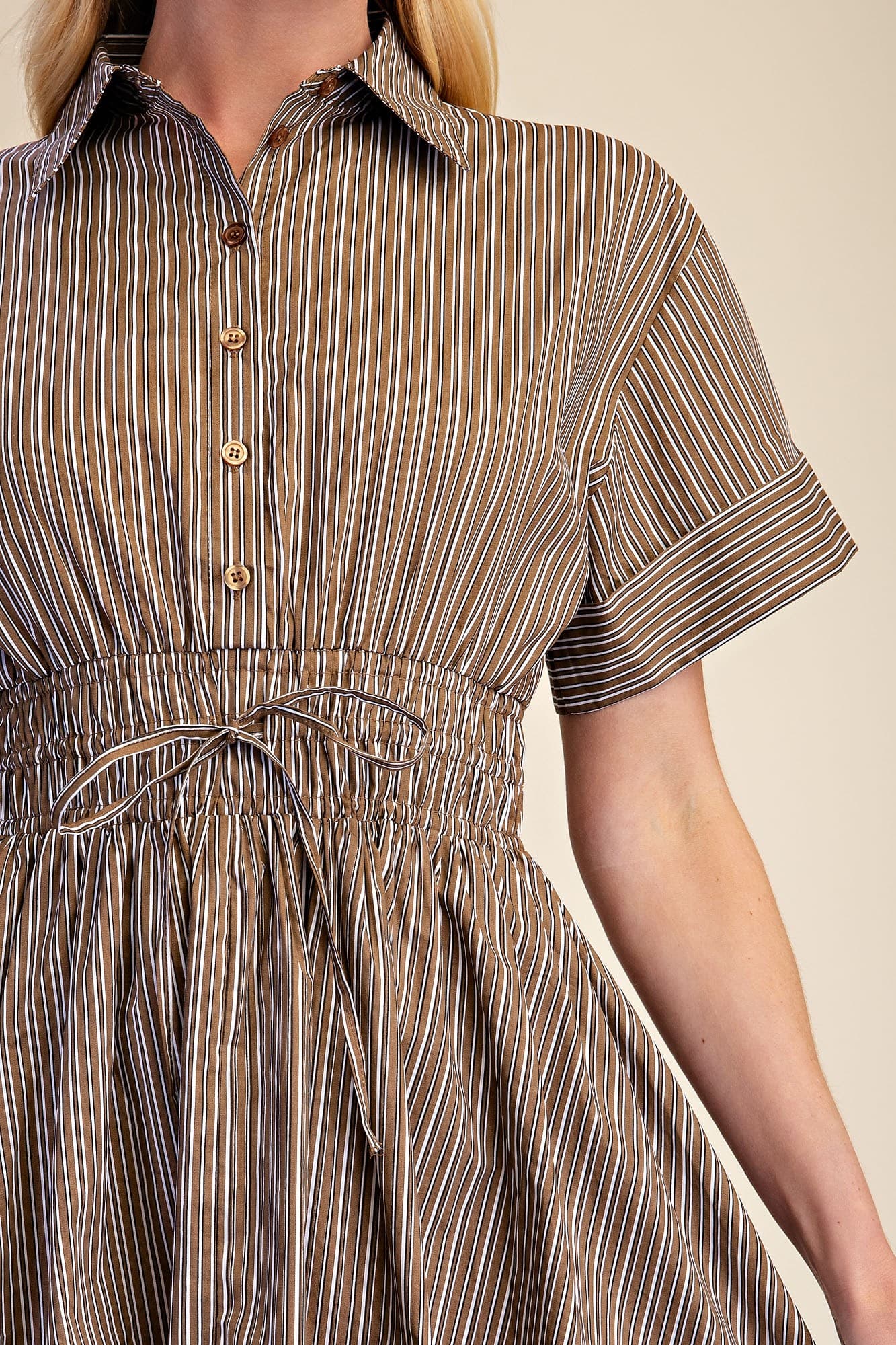 D8406 - BROWN