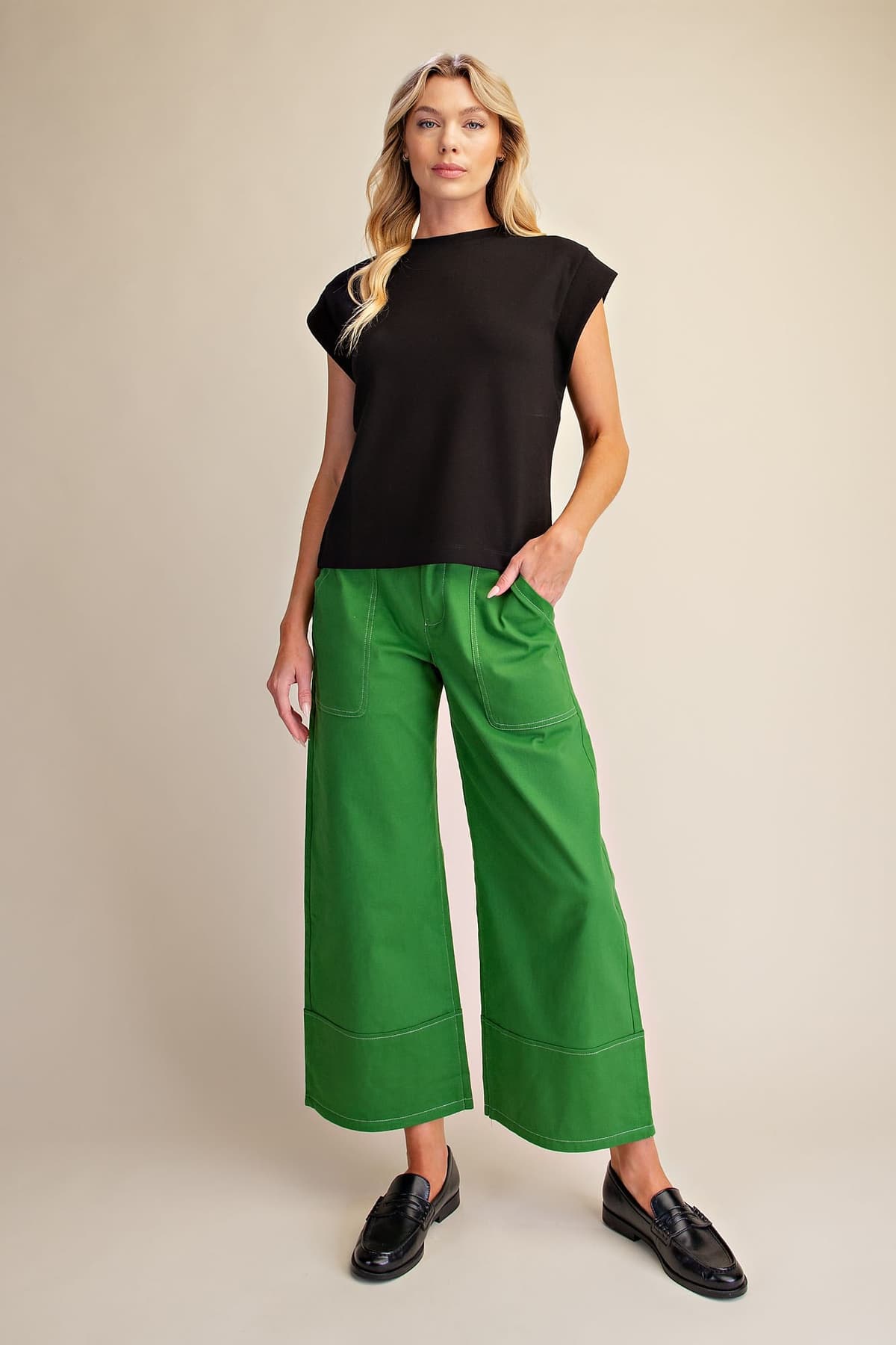T8356 - BLACK
