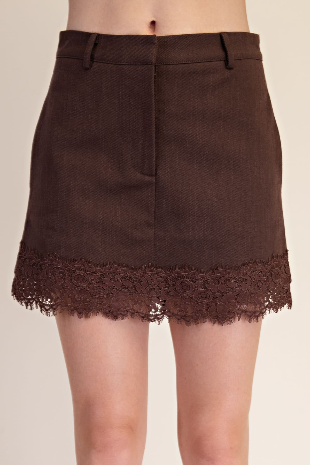 P8349 - BROWN