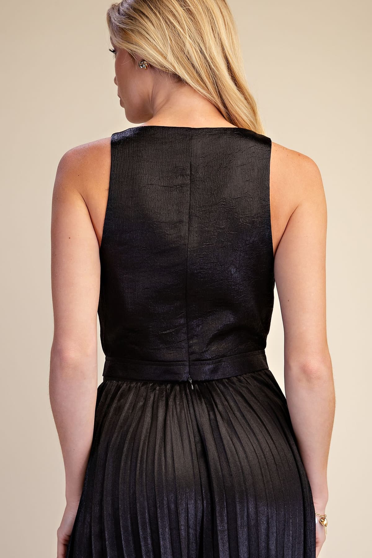 T9192 - BLACK