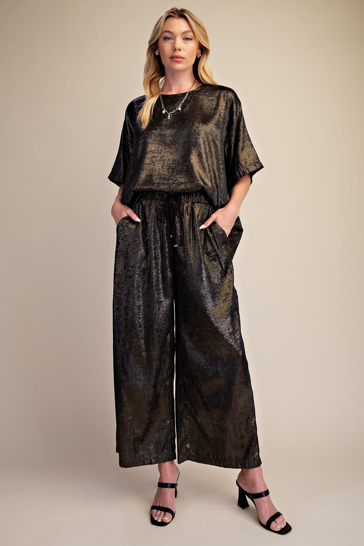 P8369 - BLACK