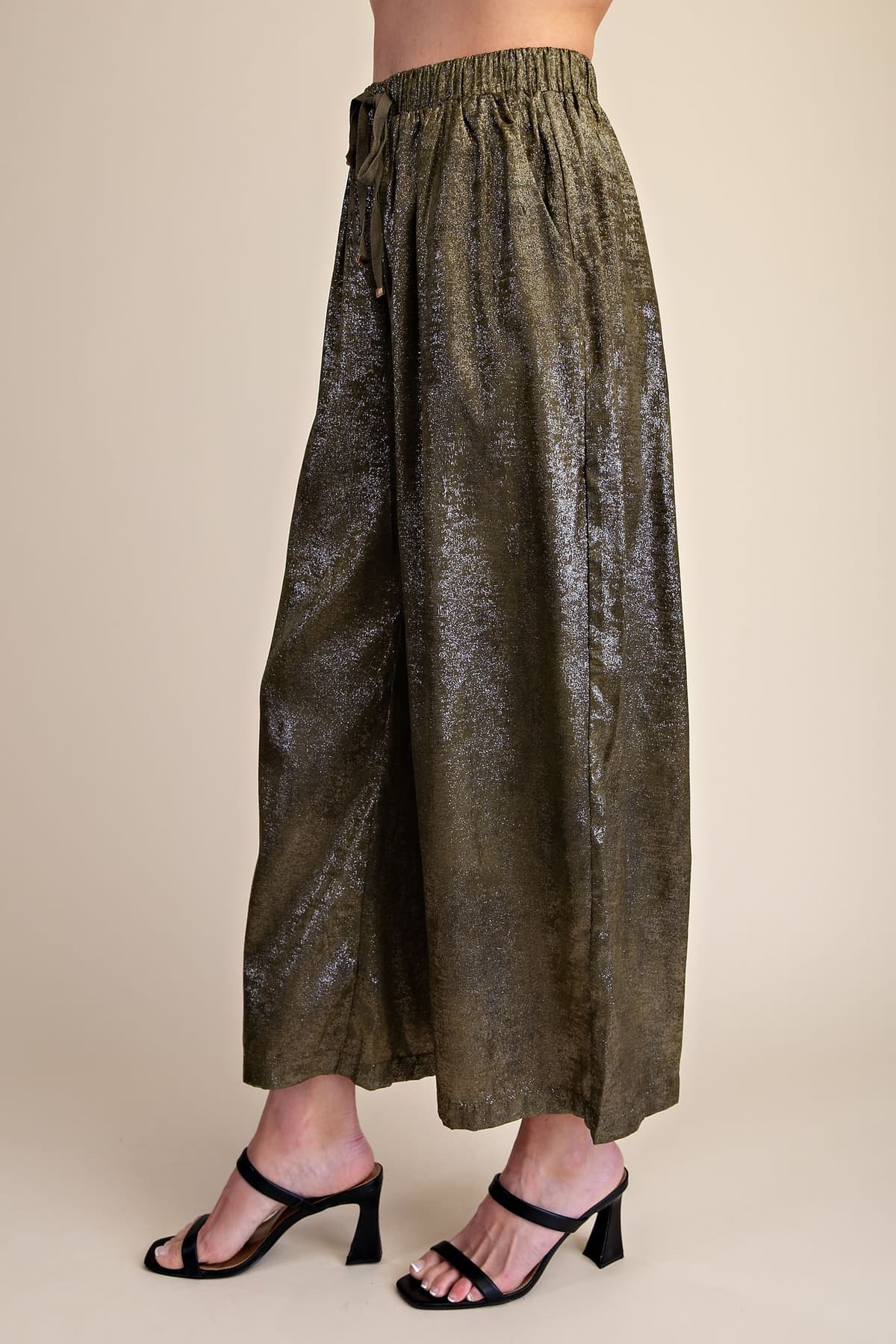 P8369 - OLIVE