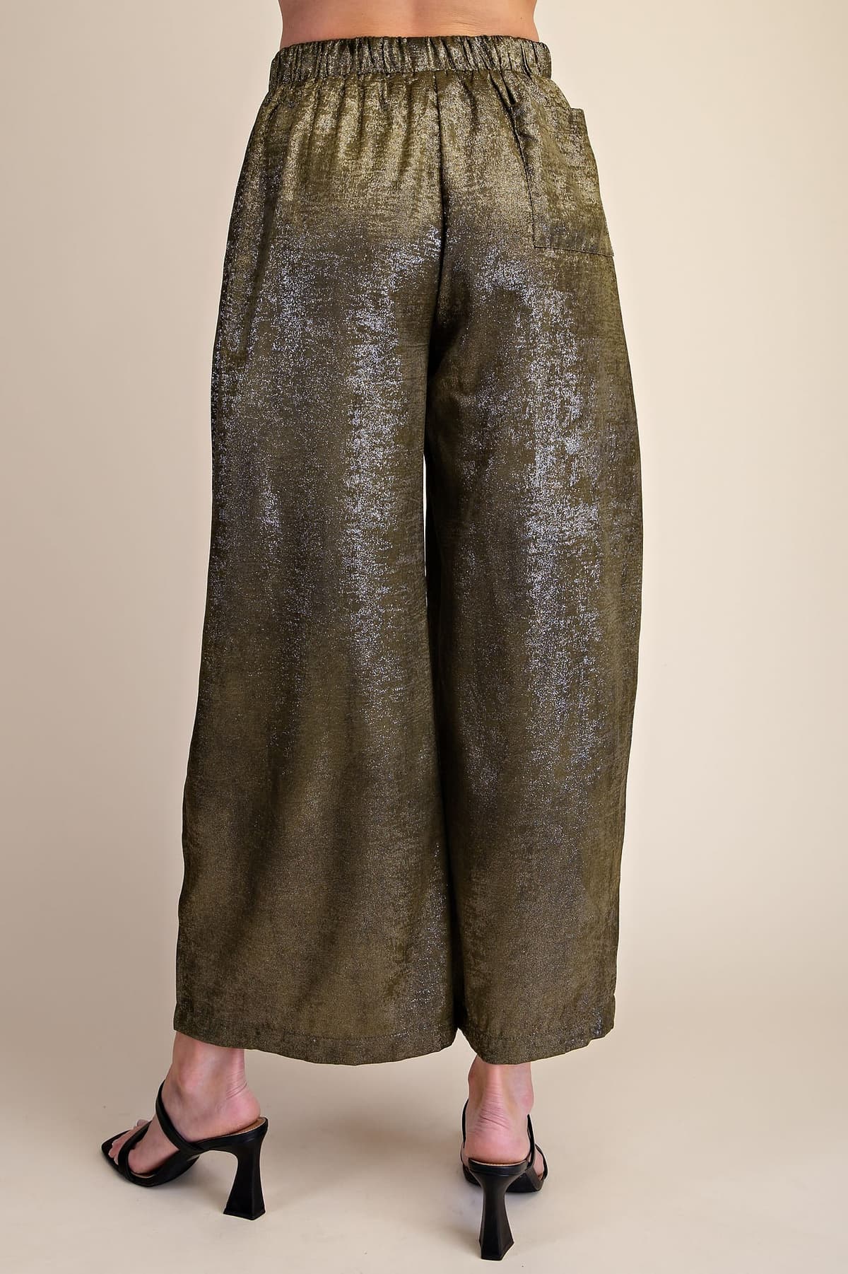 P8369 - OLIVE