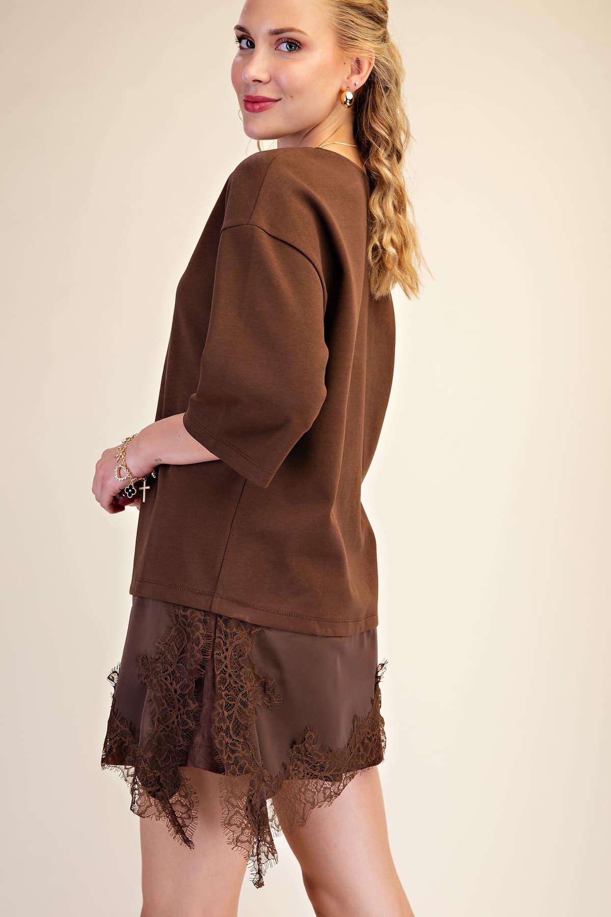 T8383 - BROWN