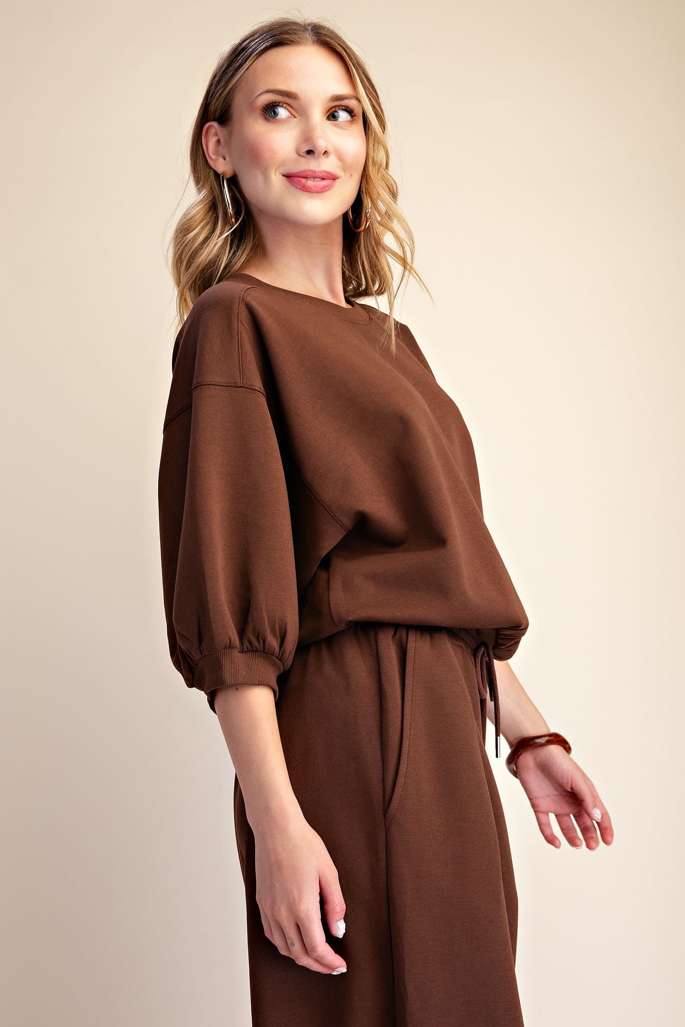 T8416 - BROWN