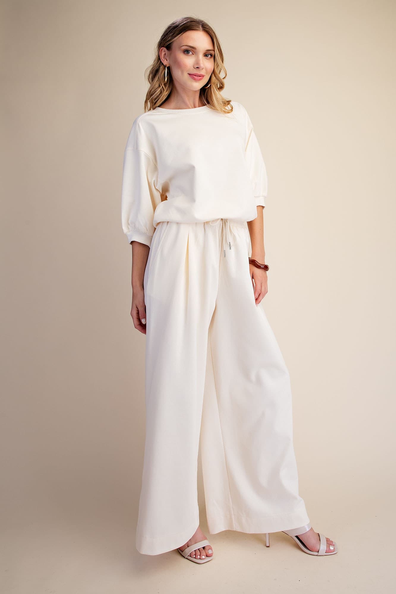 T8416 - IVORY