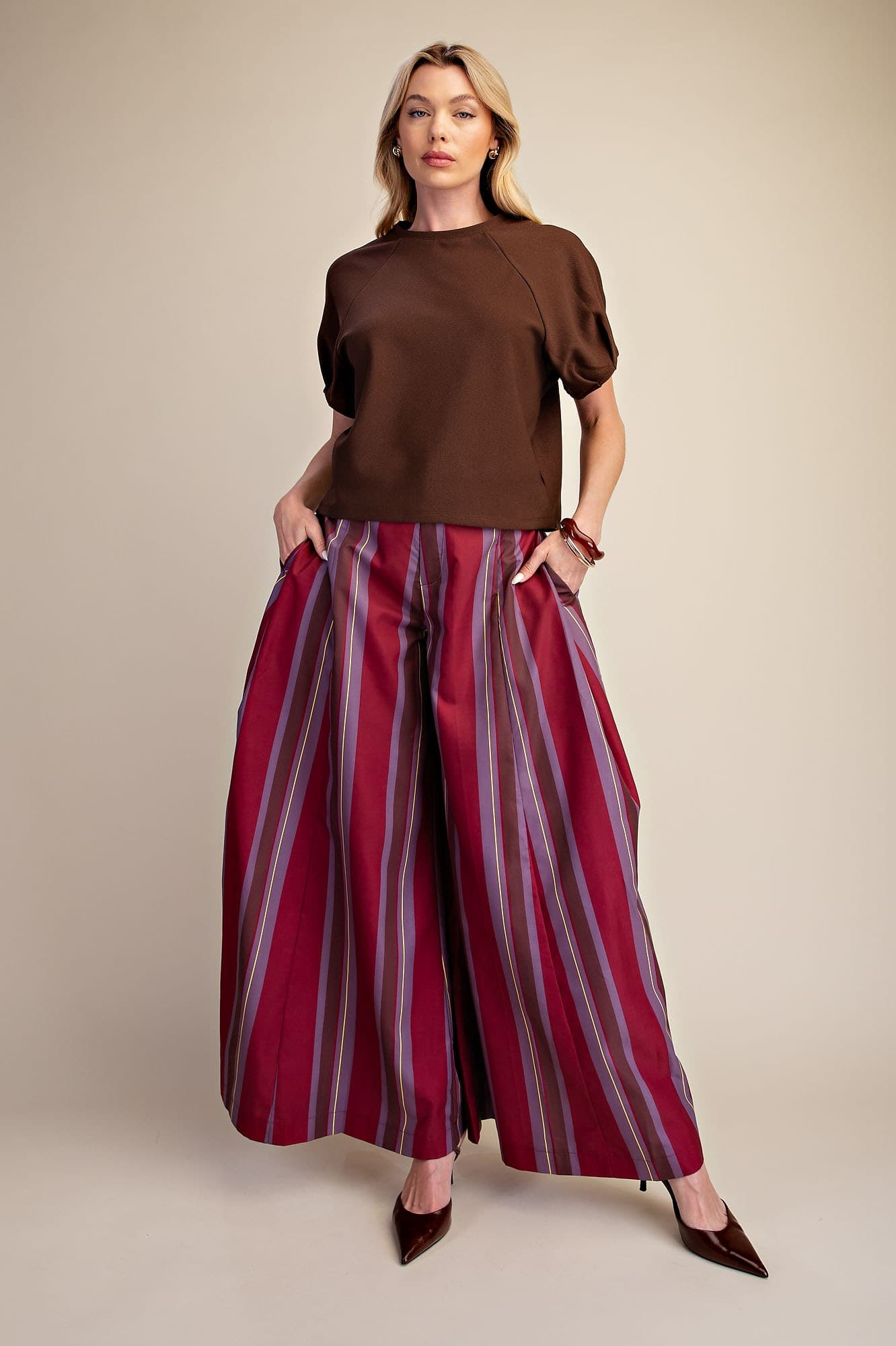 P9227 - BURGUNDY