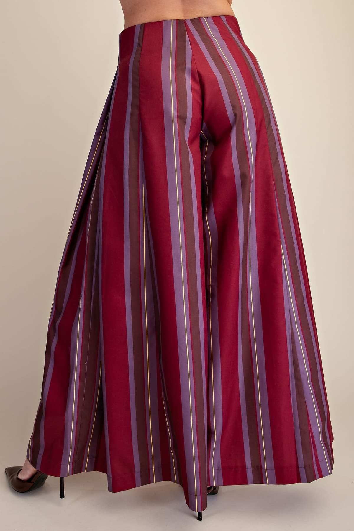 P9227 - BURGUNDY