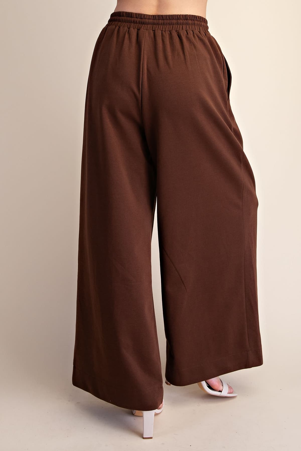 P8415 - BROWN
