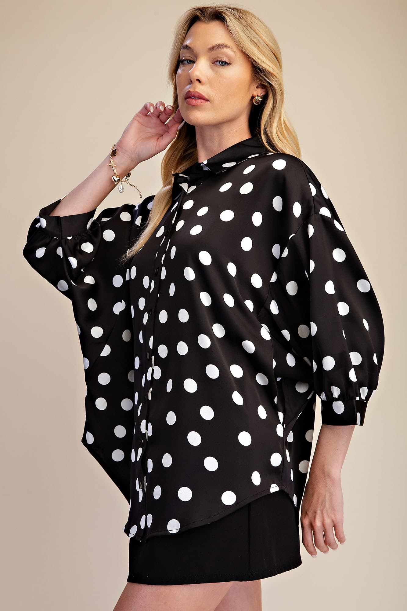 T8399 - BLACK