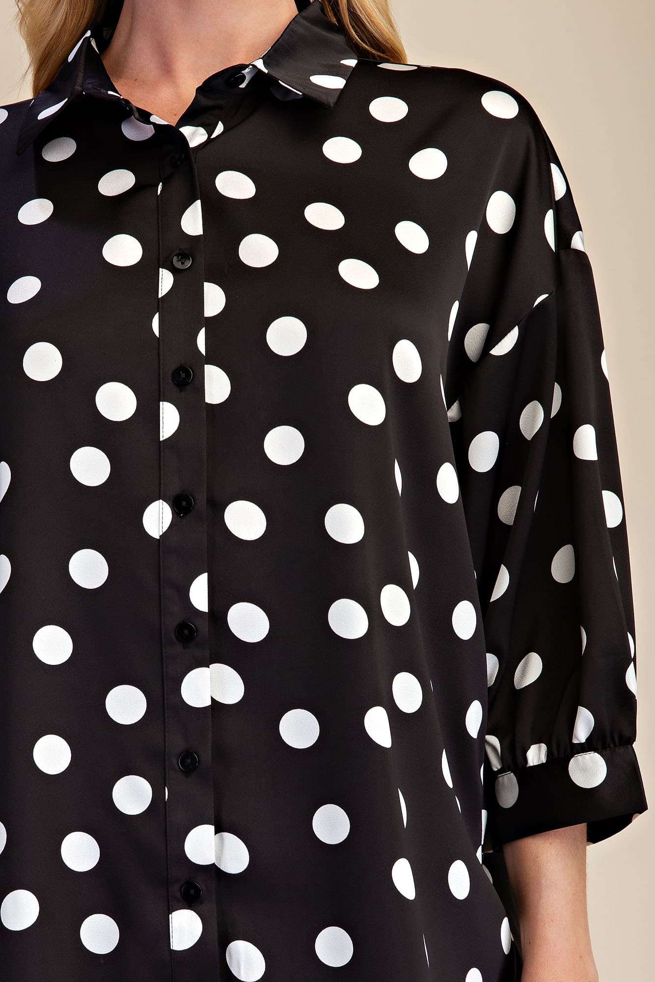 T8399 - BLACK