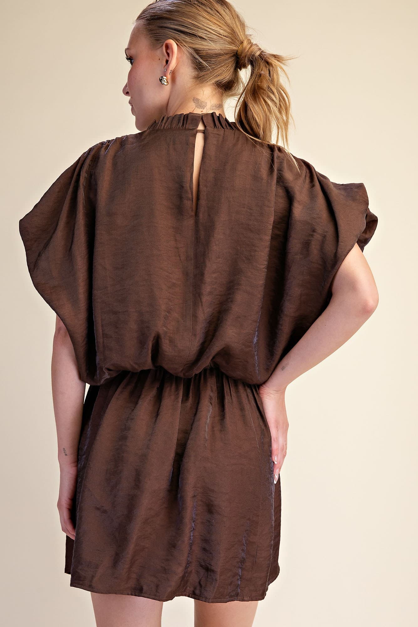 D9304 - BROWN