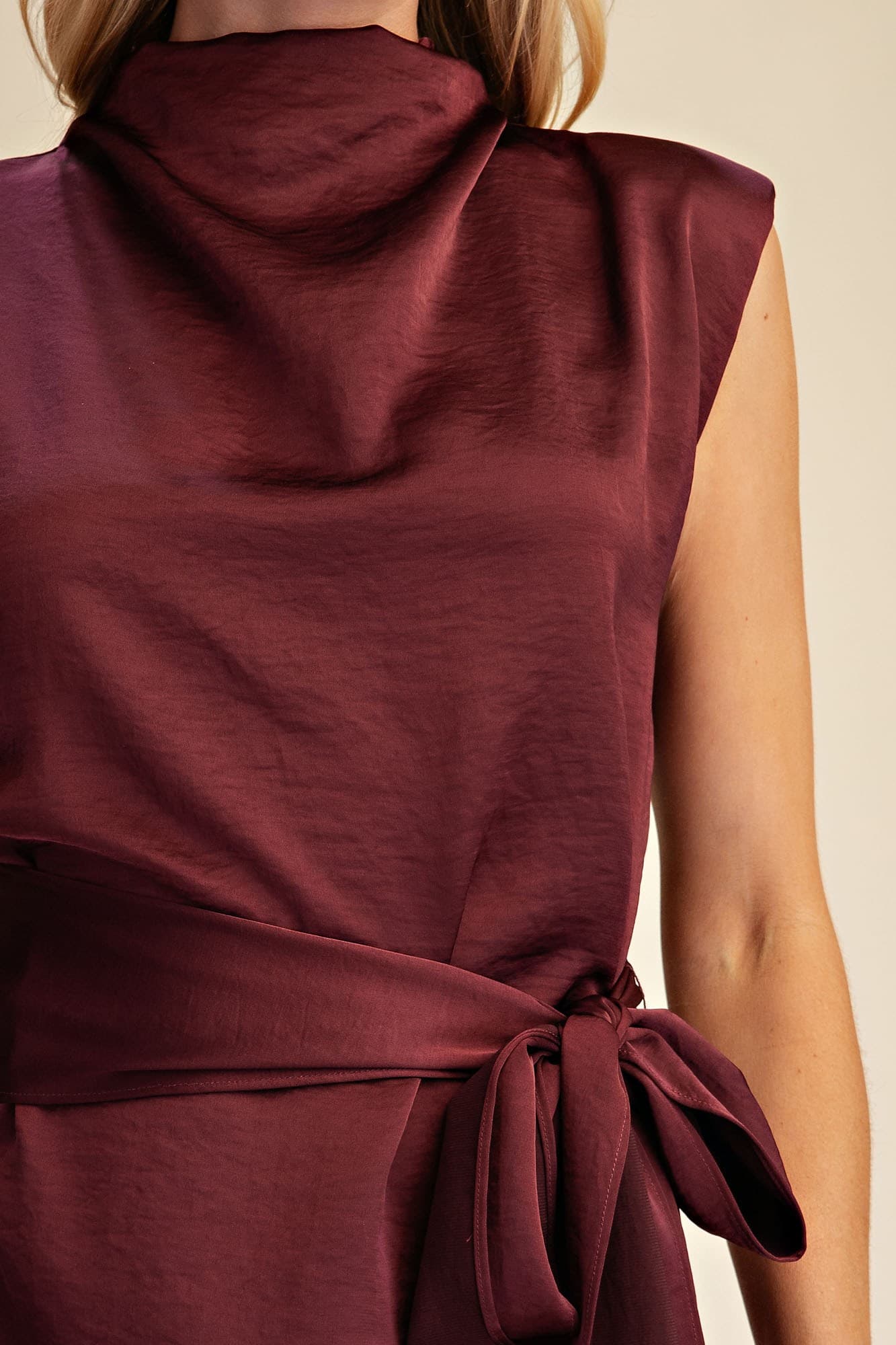 D9243 - BURGUNDY