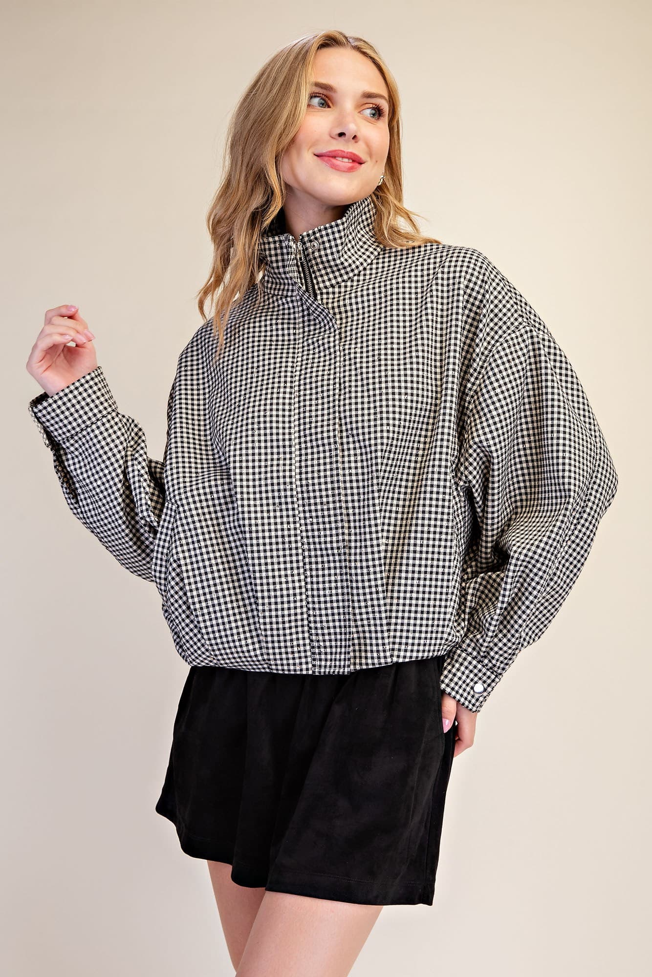 J9208 - BLACK