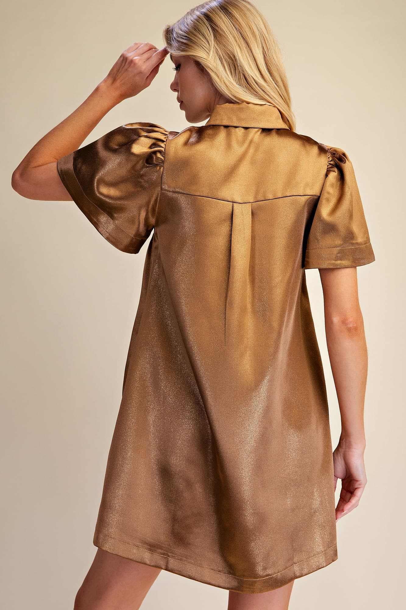 D8498 - GOLD