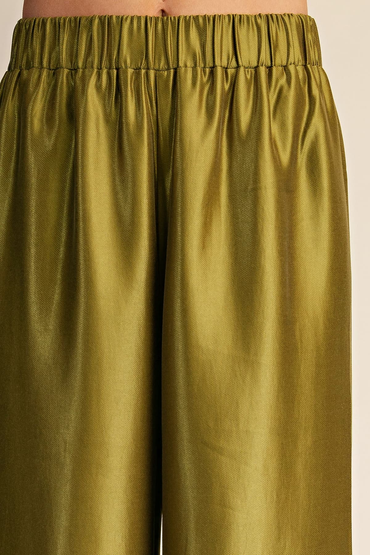 P8413 - OLIVE