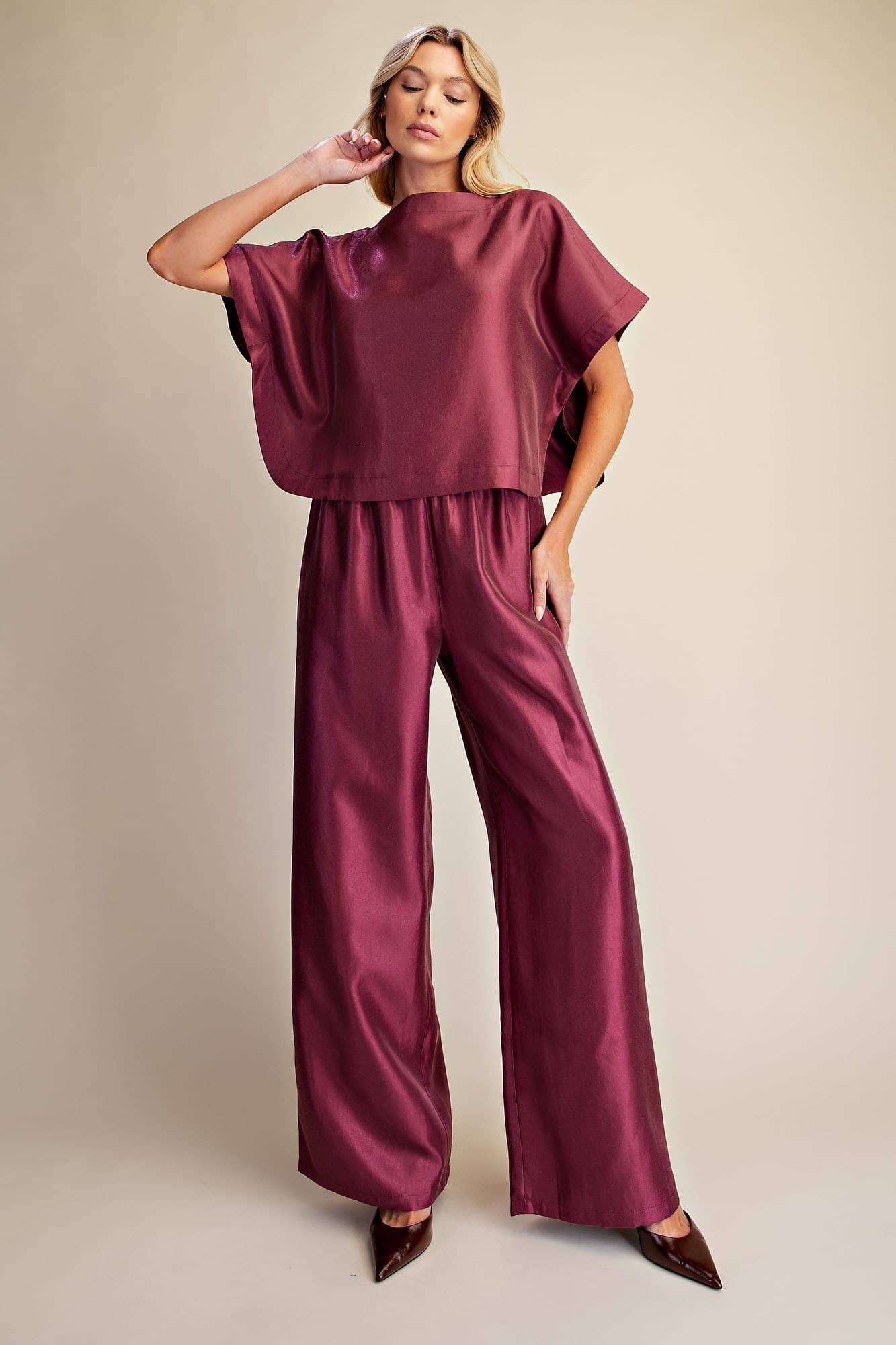 P8413 - BURGUNDY