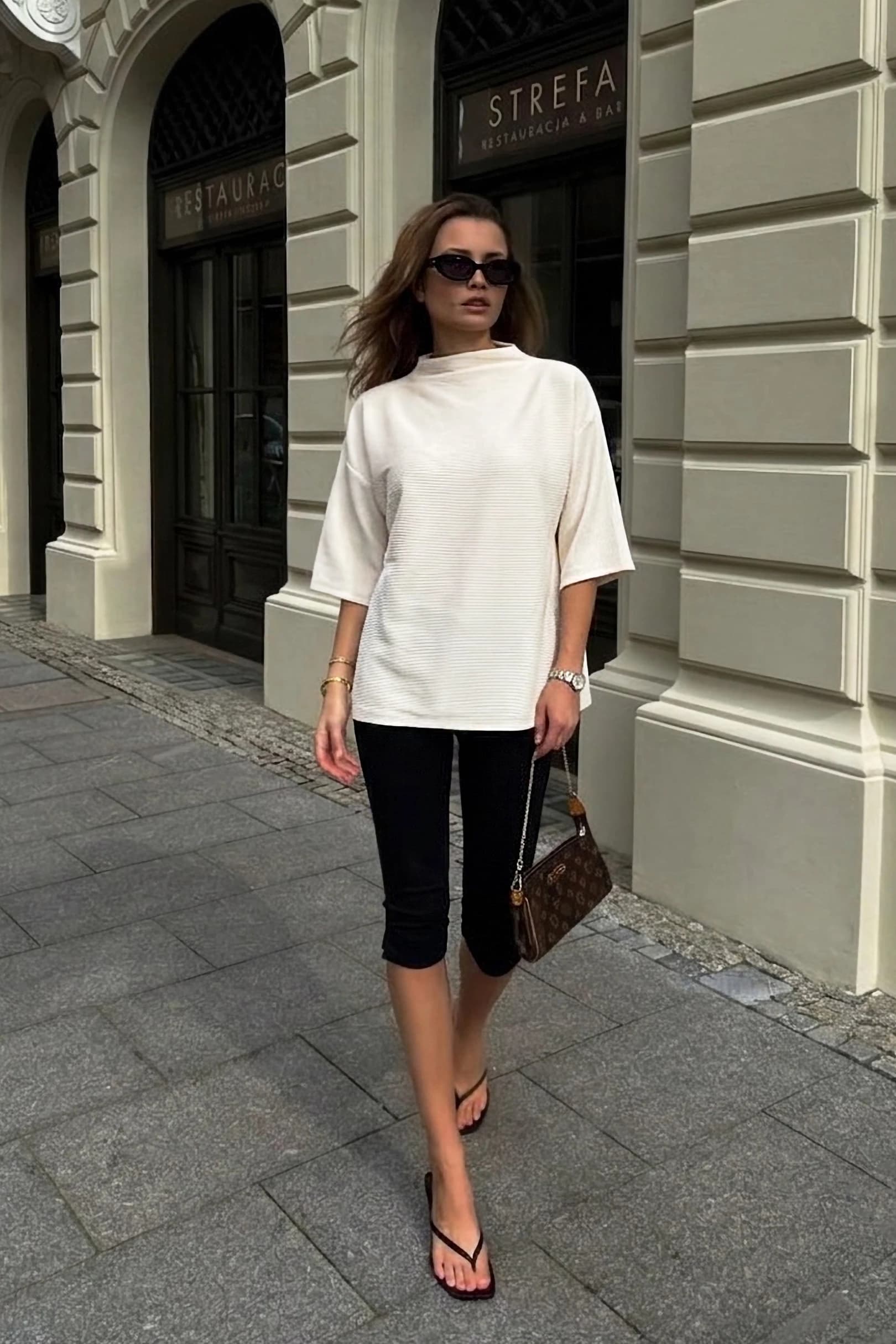 T8409 - IVORY