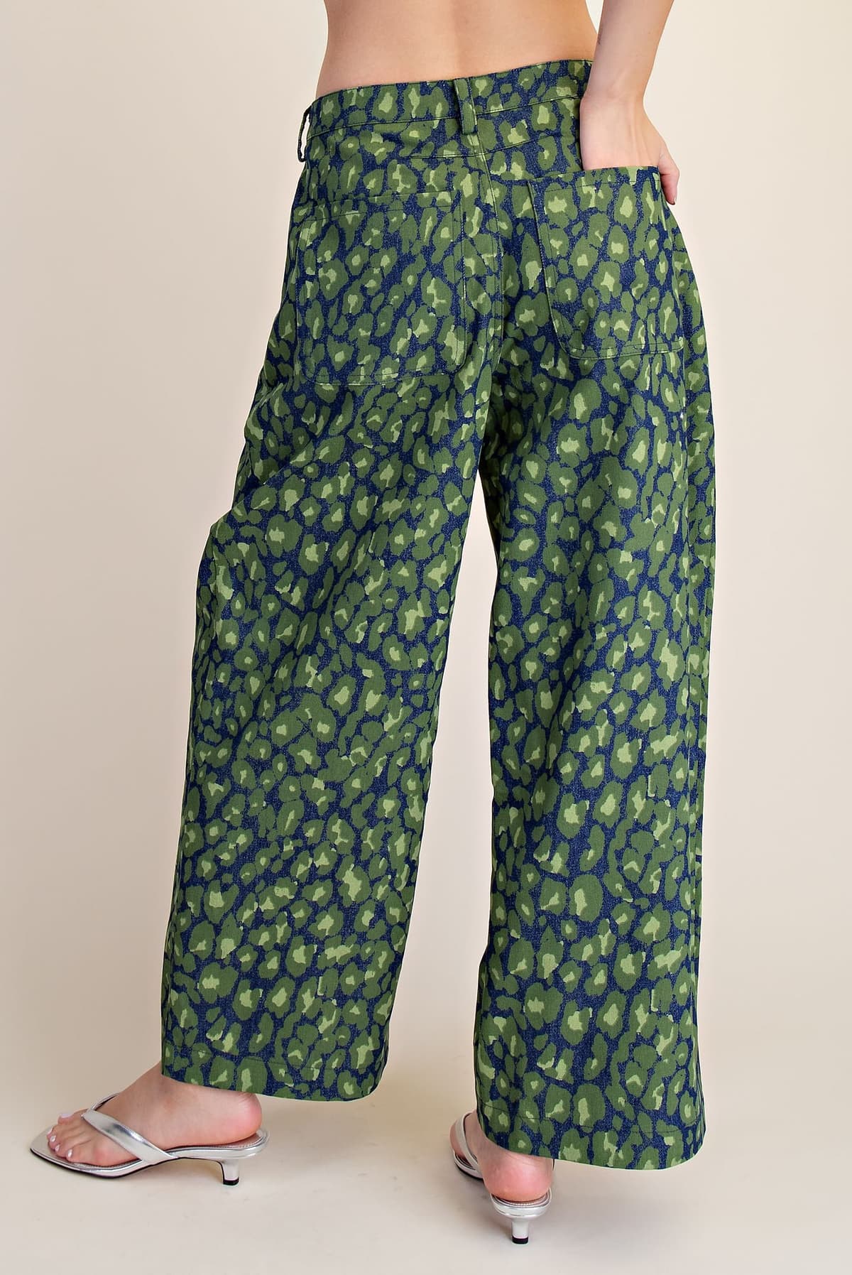 P8479 - GREEN