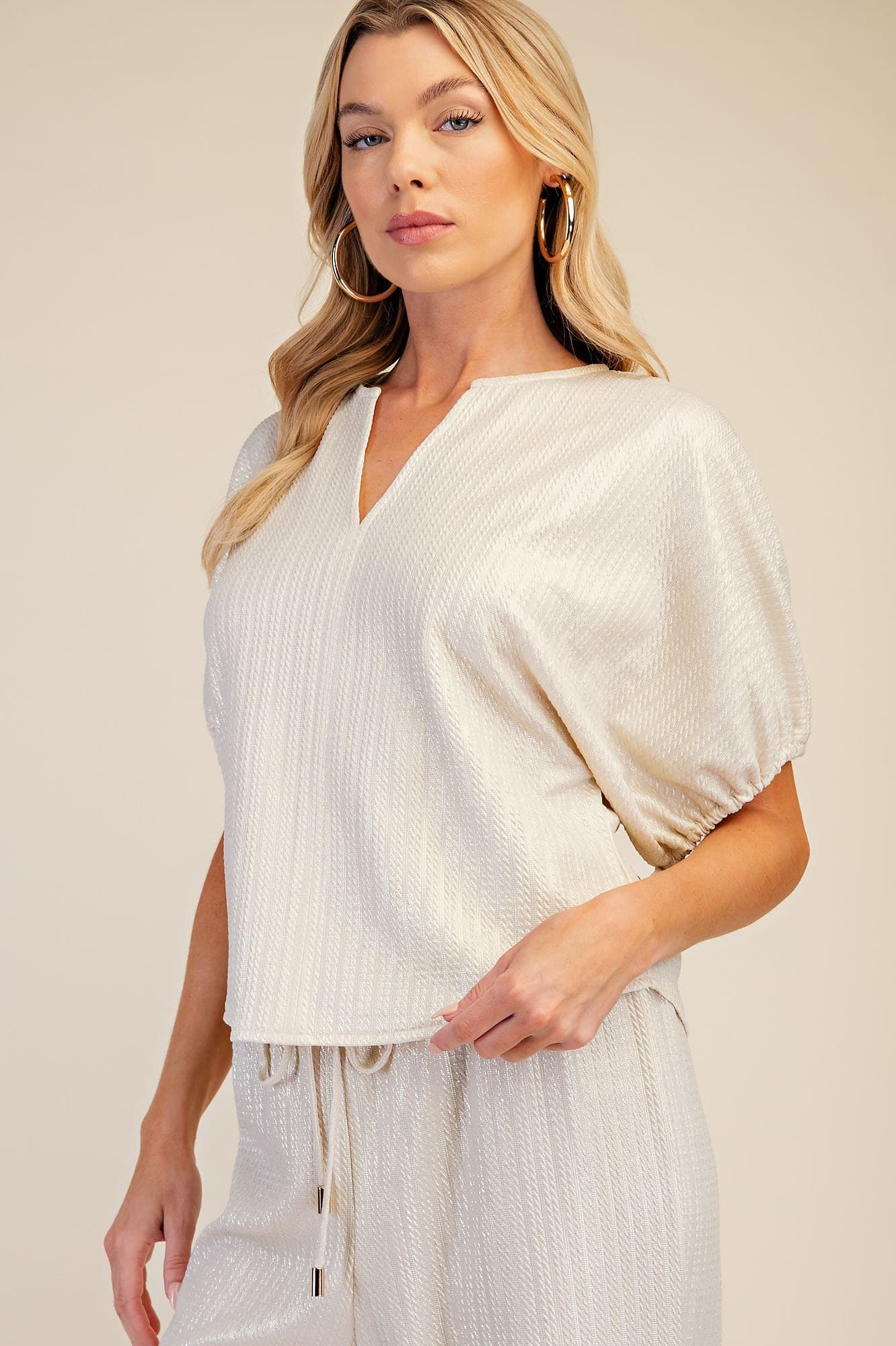 T8327 - IVORY