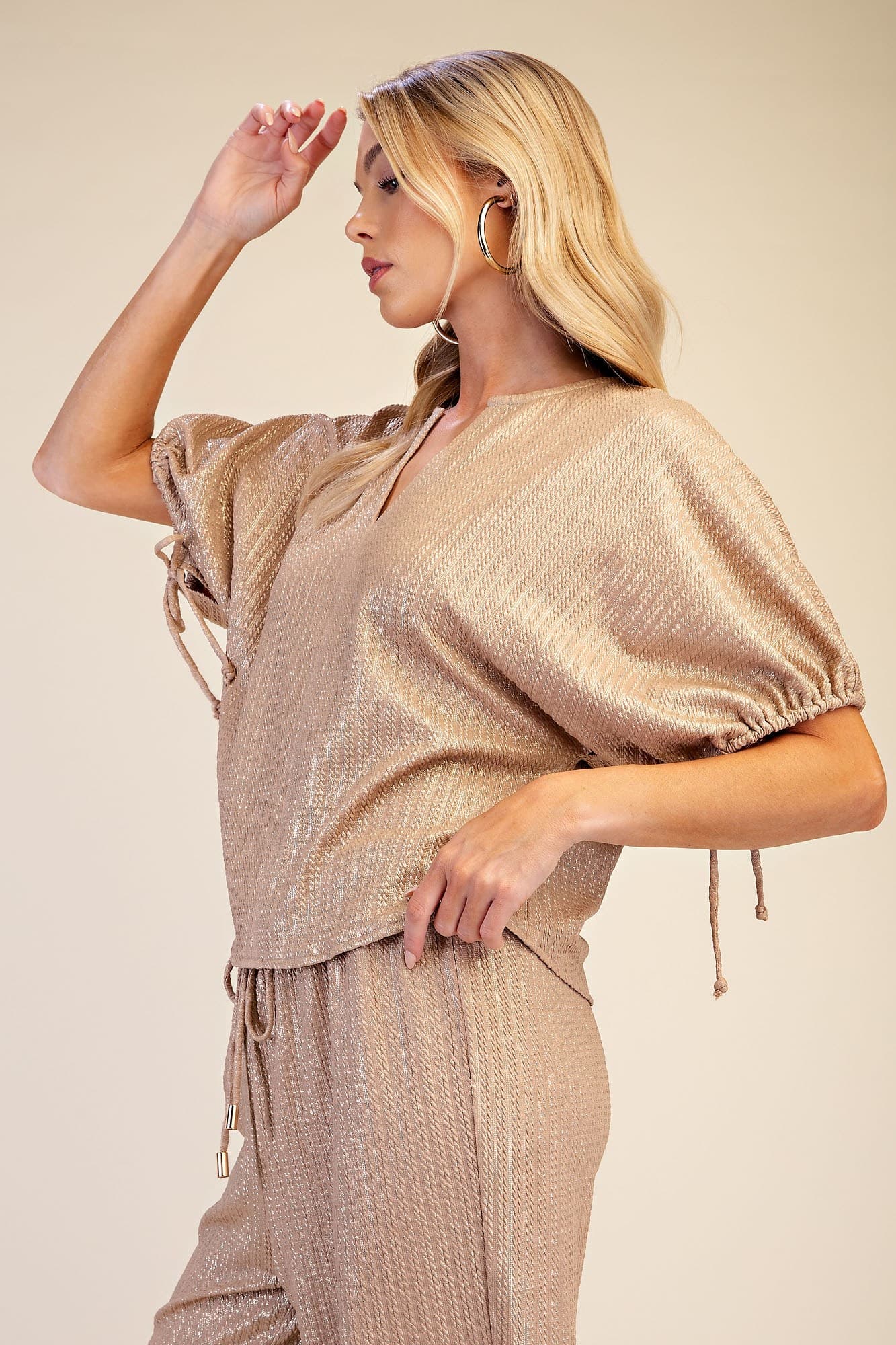 T8327 - TAUPE
