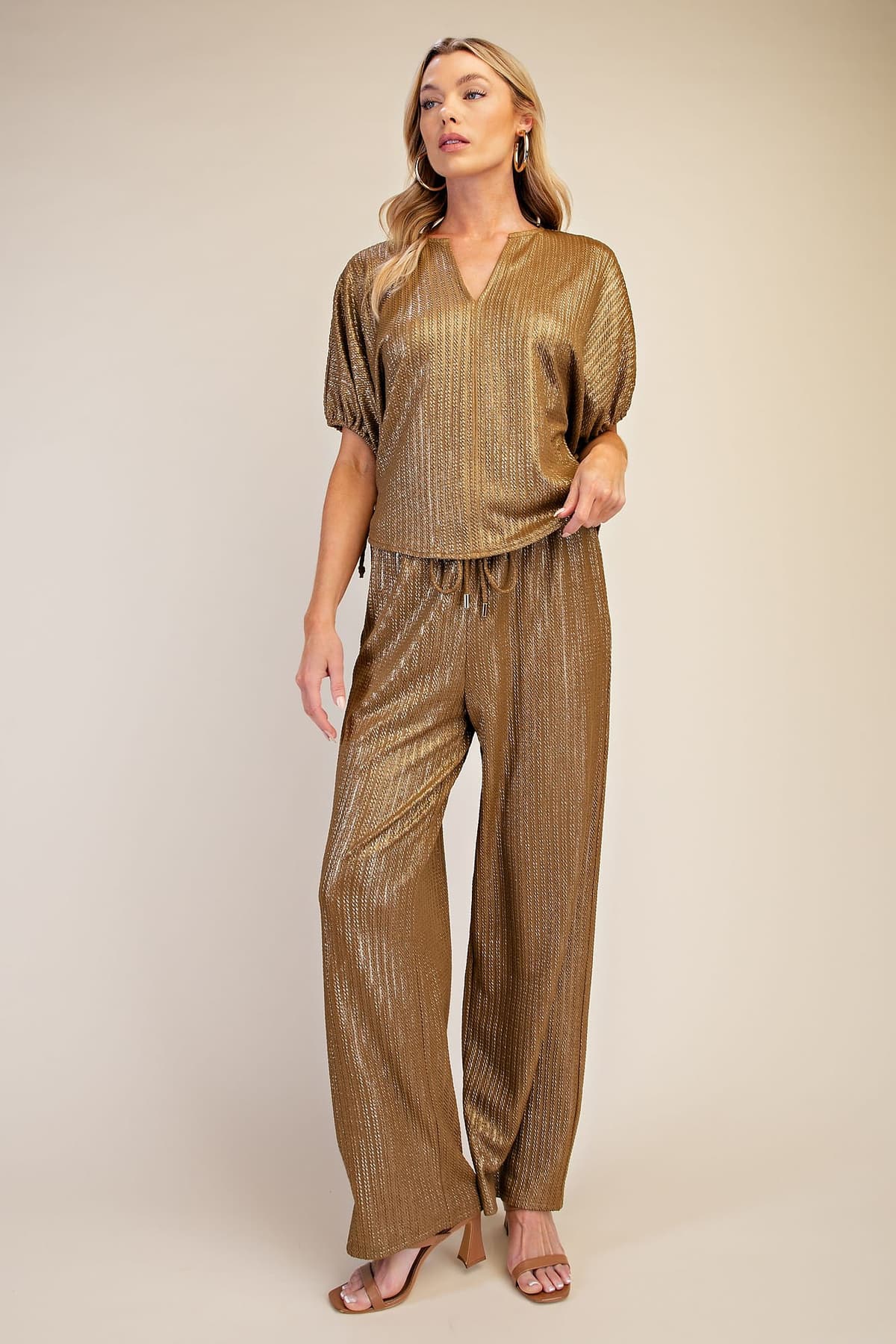 T8327 - OLIVE
