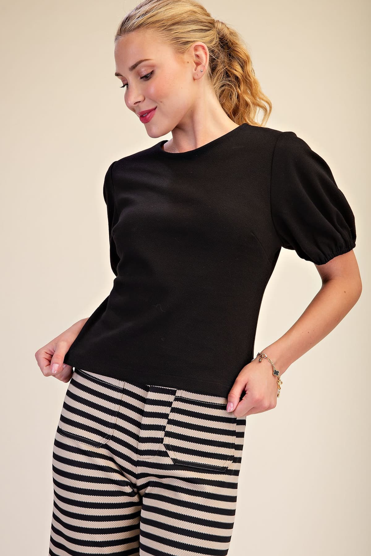 T9319 - BLACK