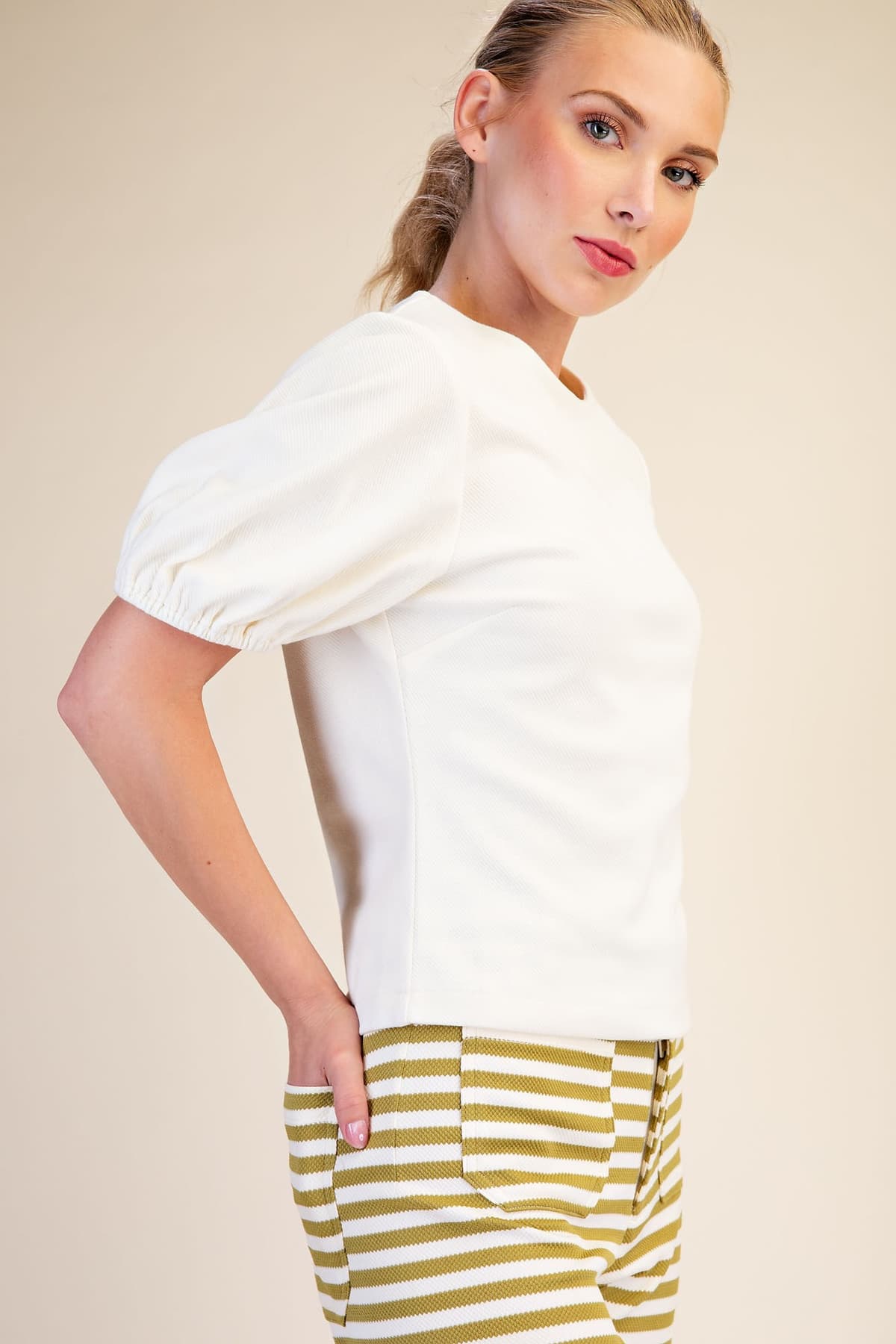 T9319 - IVORY