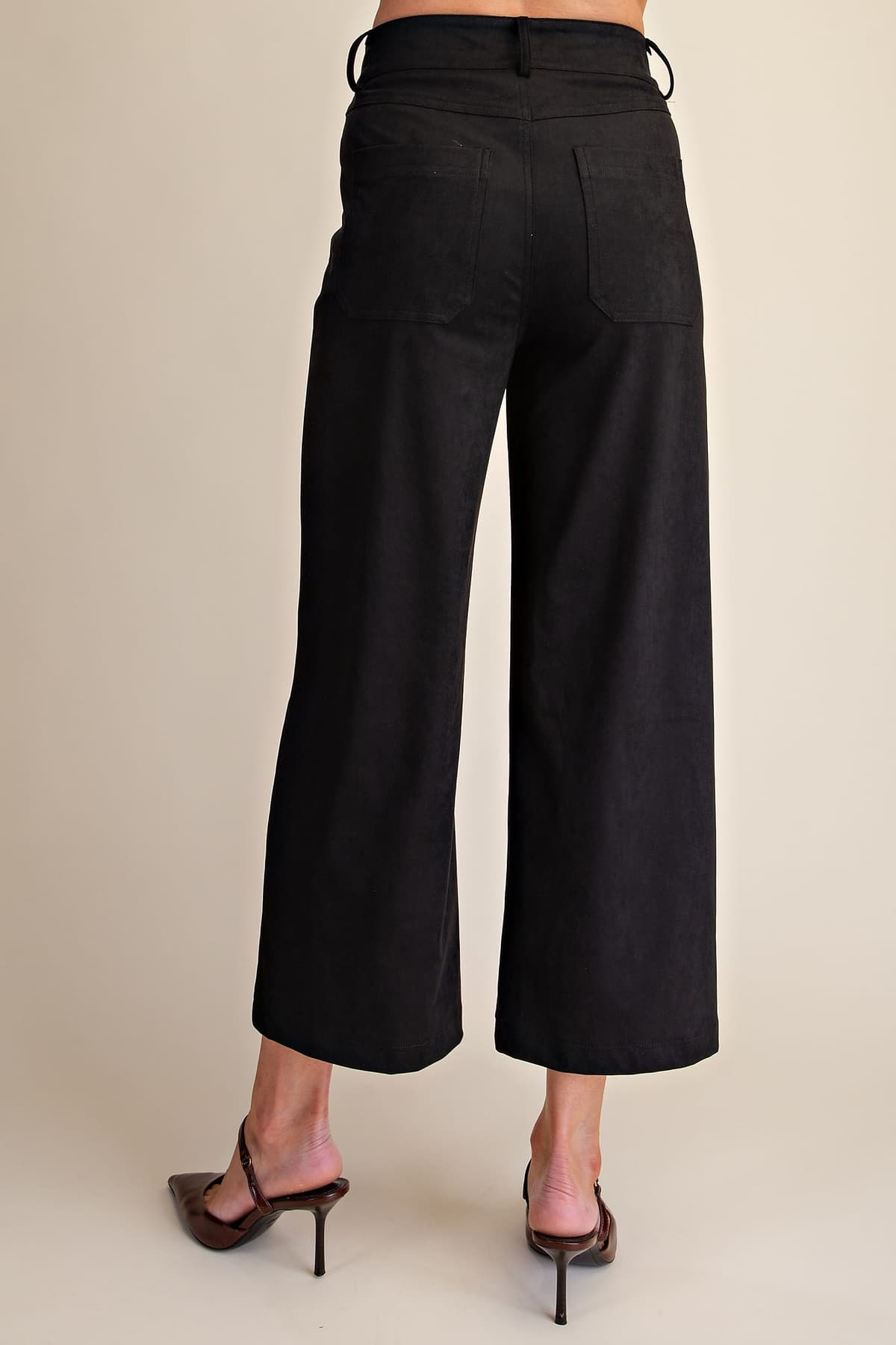 P8489 - BLACK