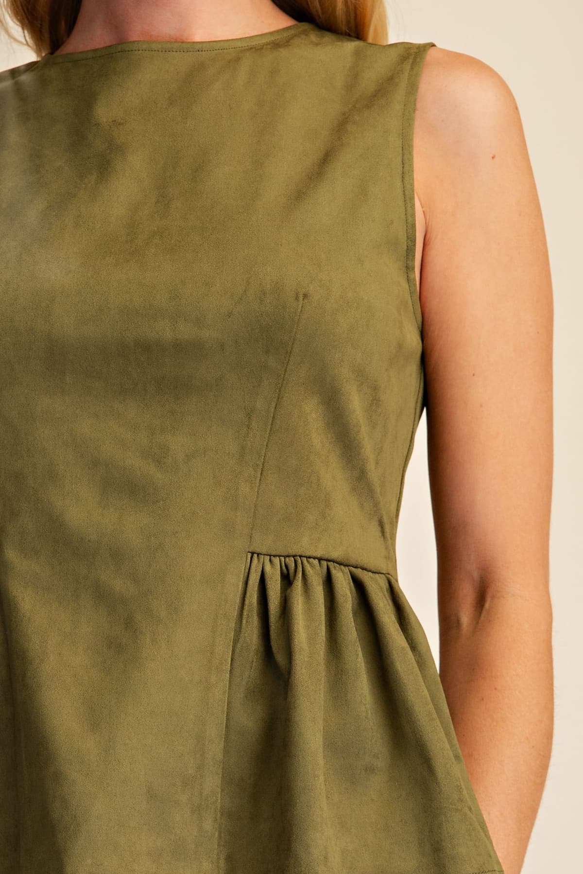 T8488 - OLIVE
