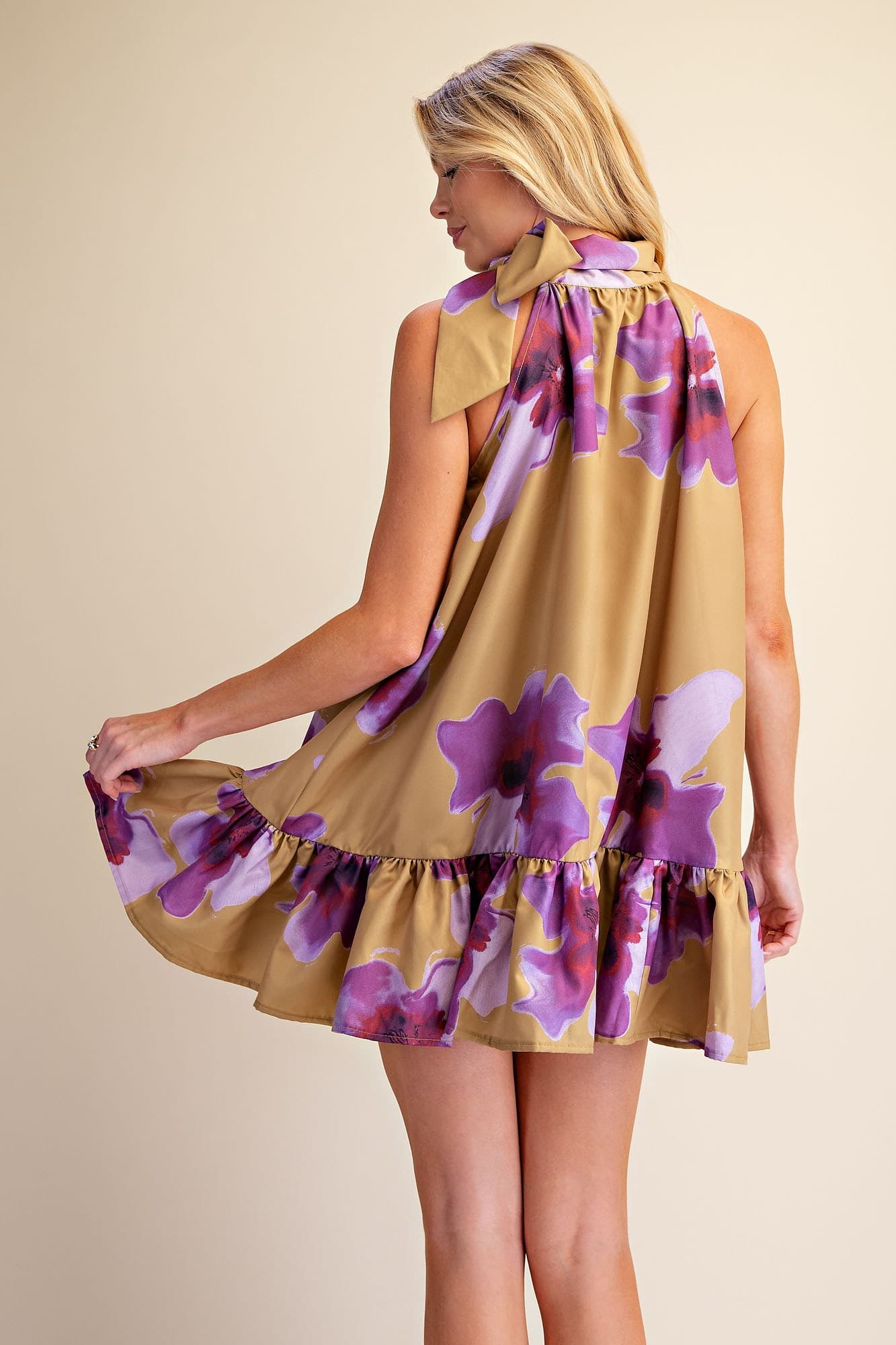 D8449 - MUSTARD