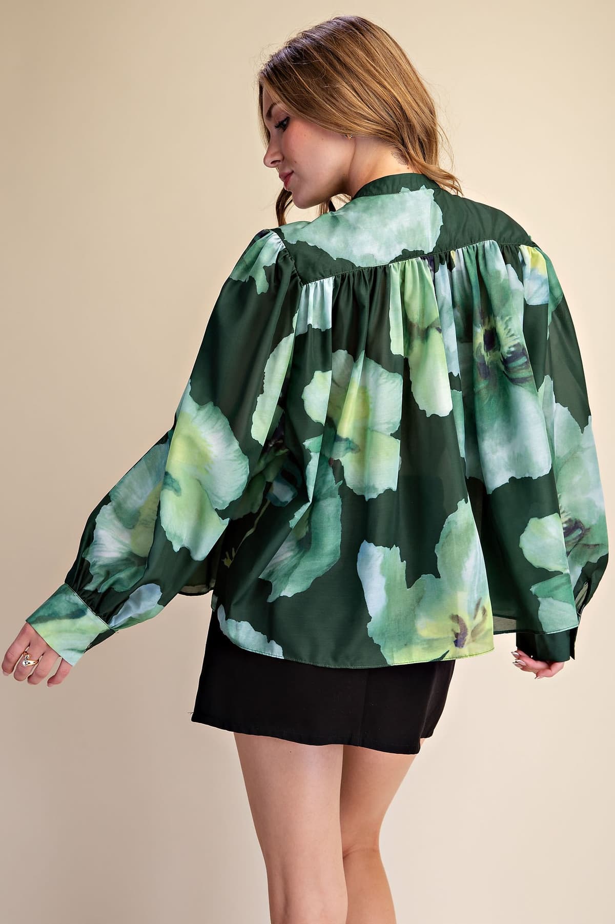 T8417 - OLIVE