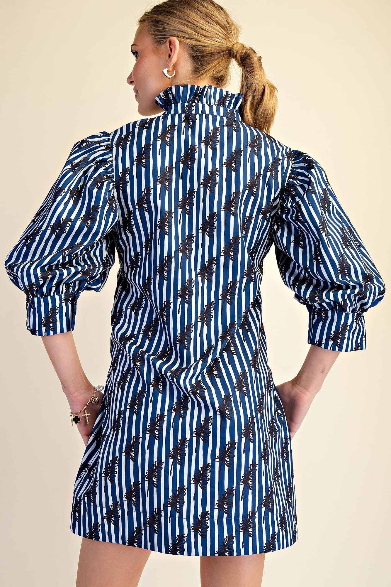 D8492 - NAVY