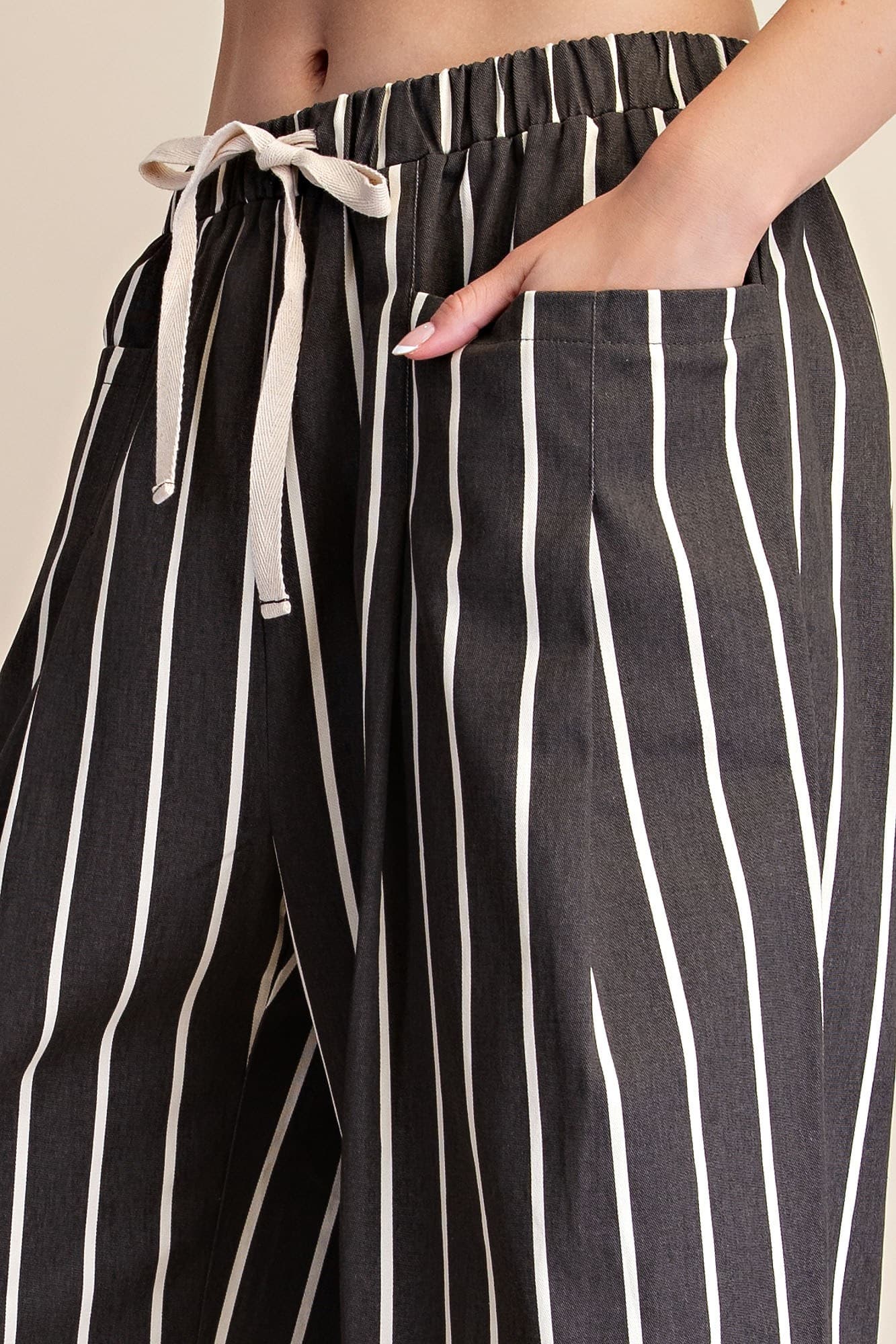 P8466 - BLACK