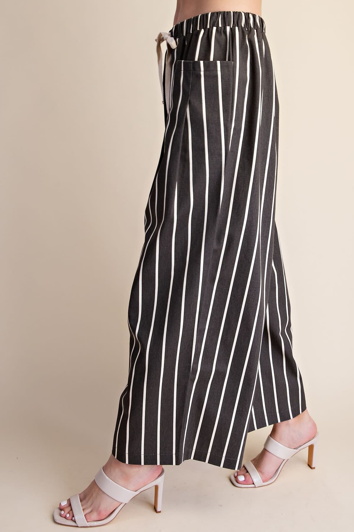P8466 - BLACK