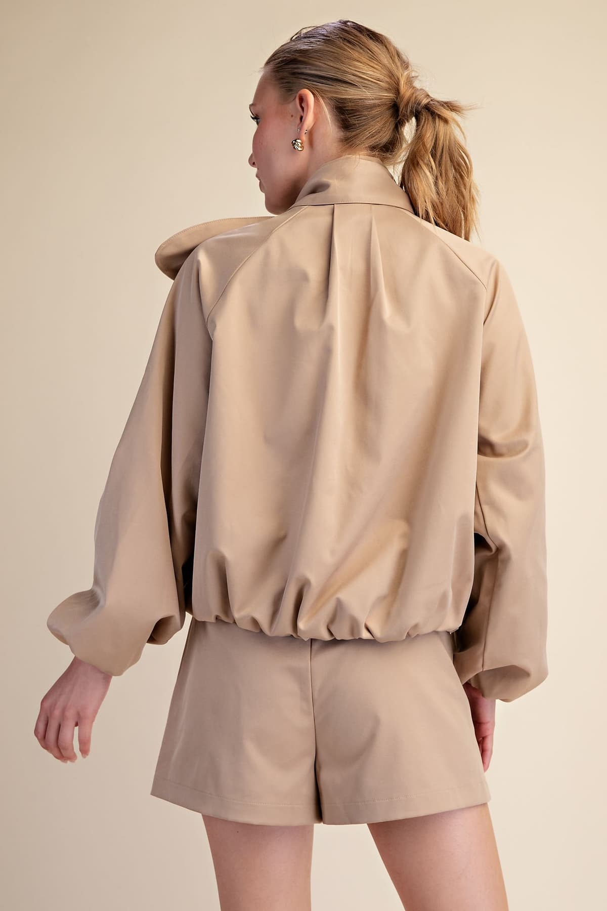 J8427 - BEIGE
