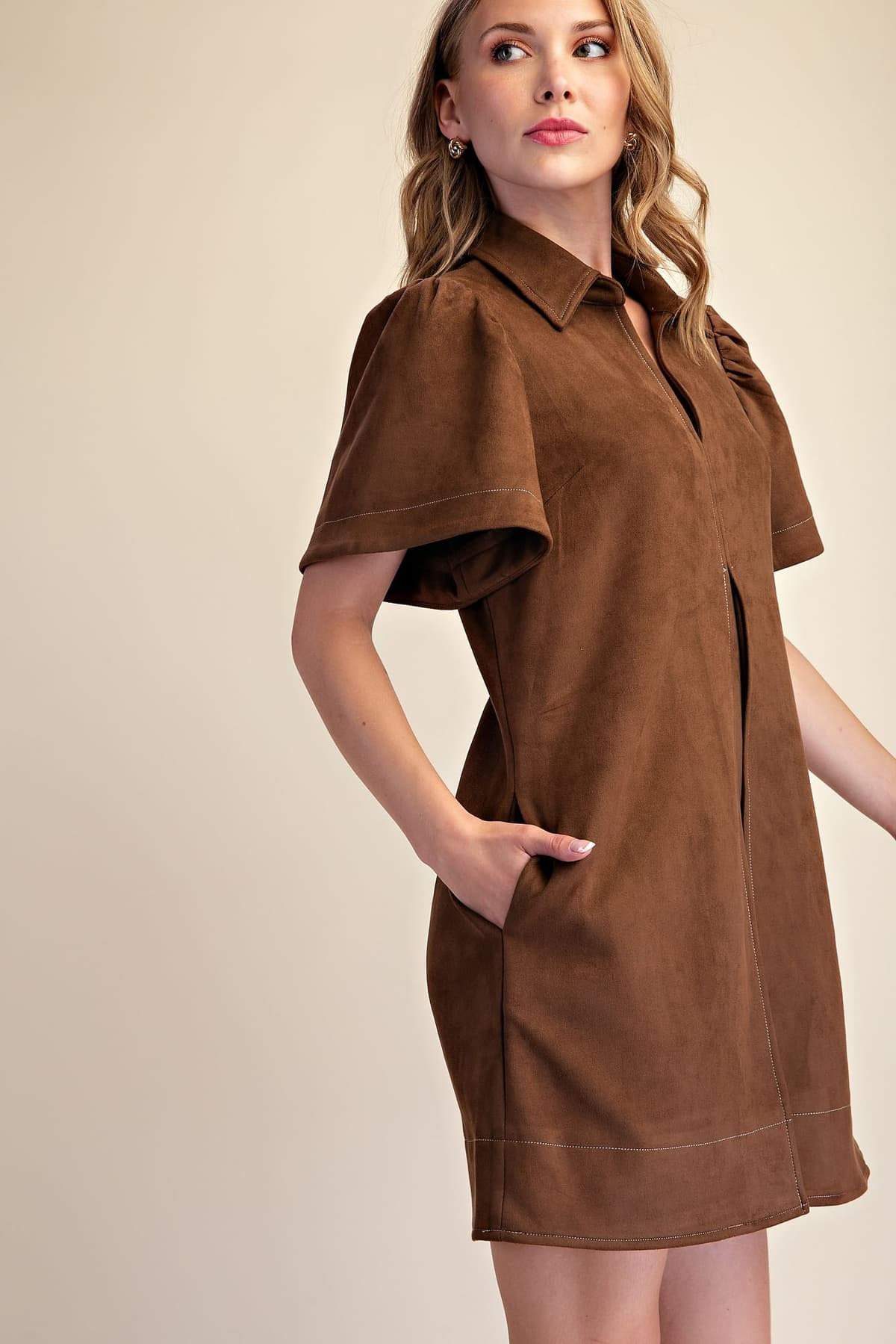 D8493 - BROWN