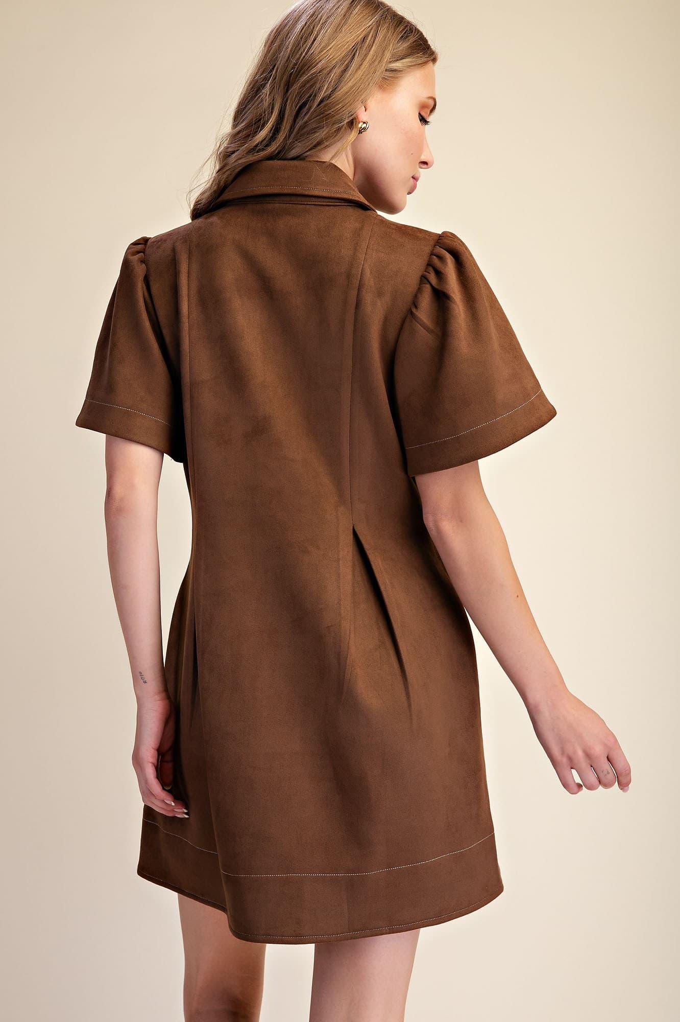 D8493 - BROWN