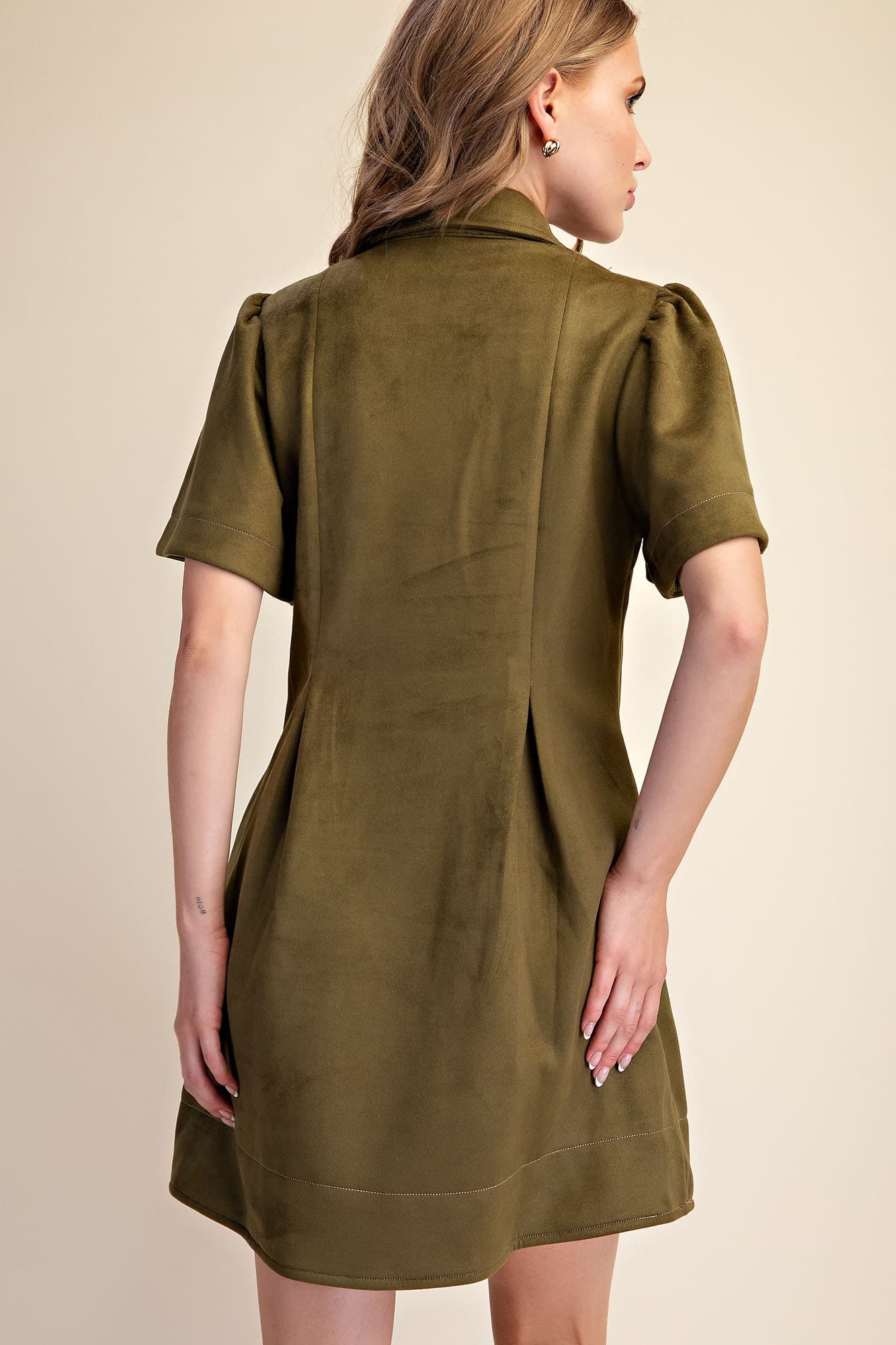 D8493 - OLIVE