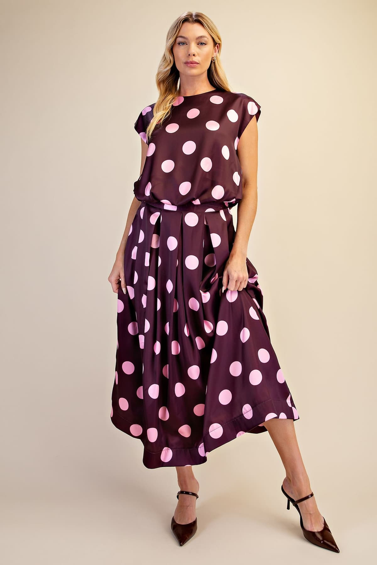 T8478 - PLUM