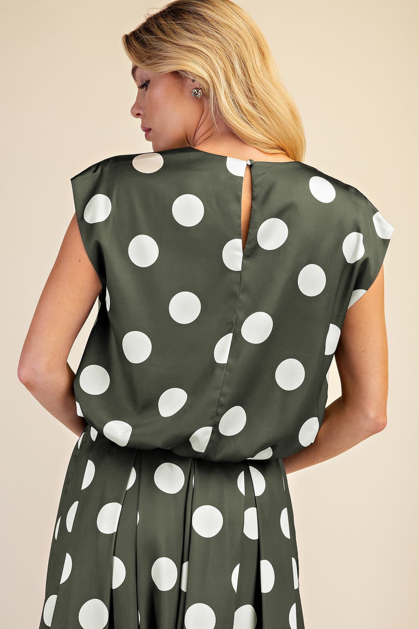 T8478 - OLIVE