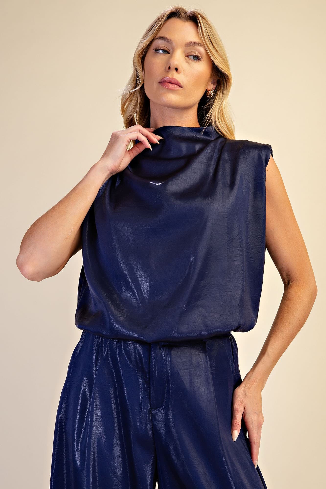 T8518 - NAVY